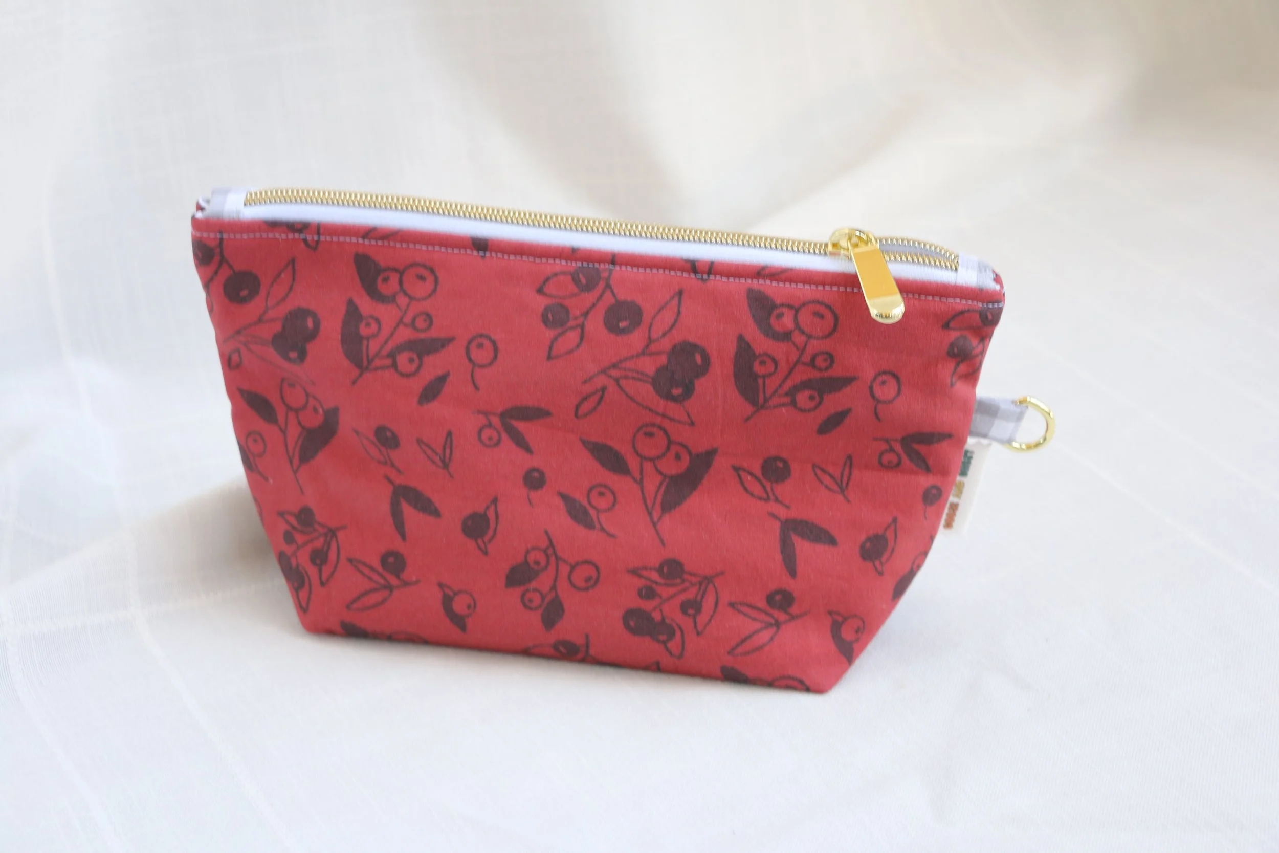 huckleberry small zipper 10.JPG