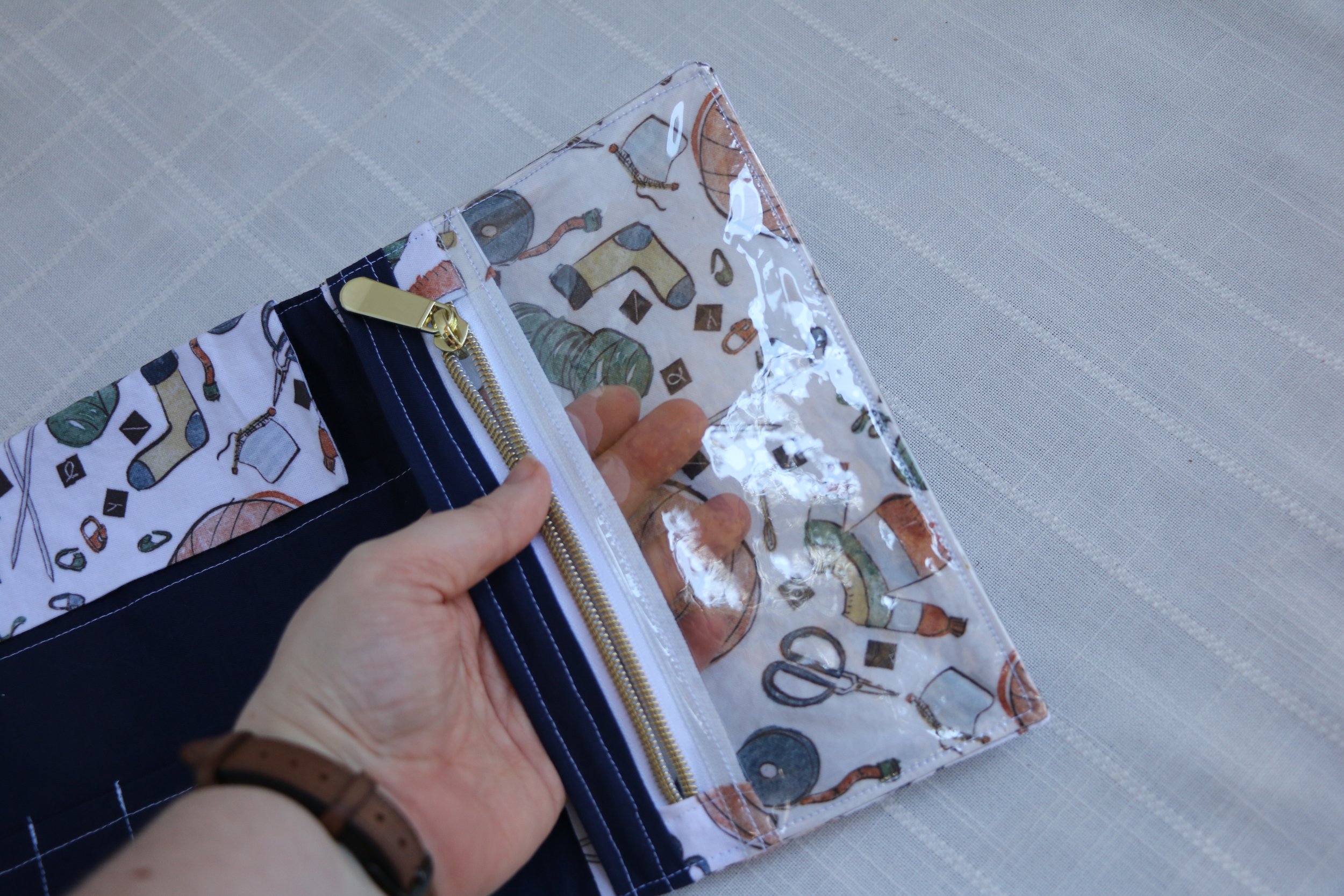 case knitting 07.JPG