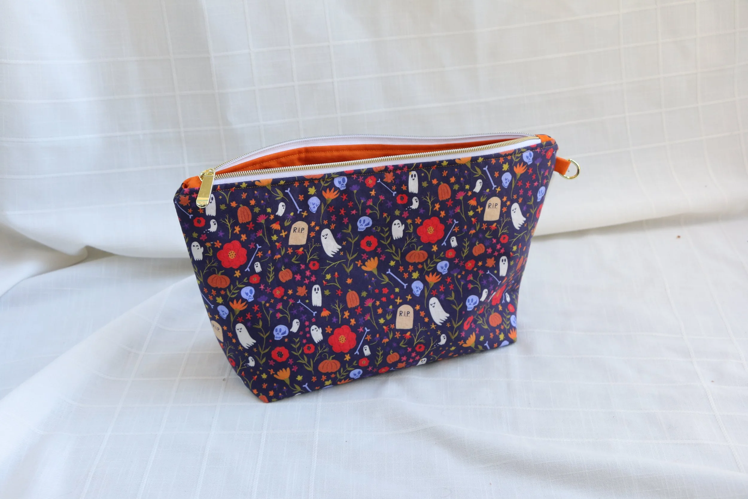 Floral Graveyard (Midnight) Medium Zipper Project Bag