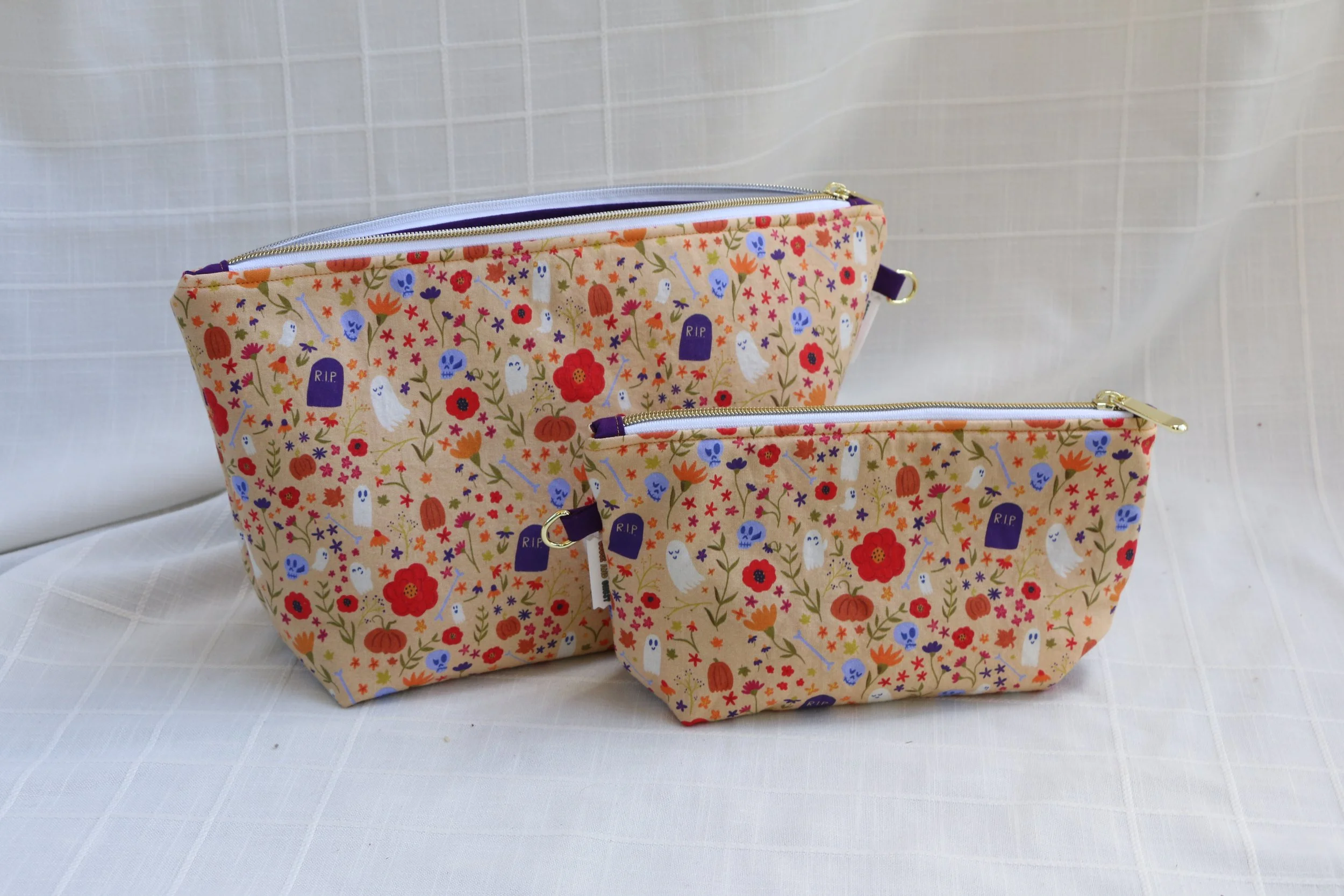 floral graveyard dawn zipper 01.JPG
