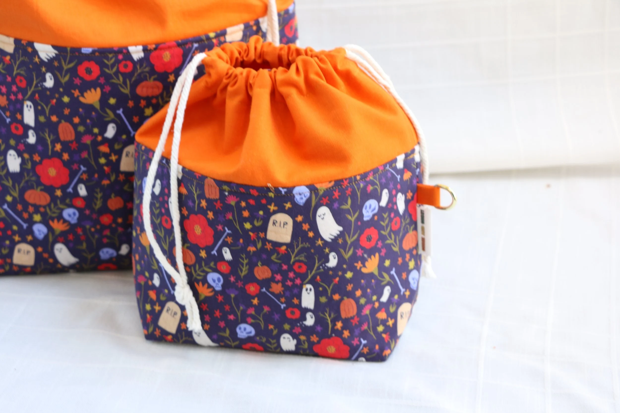 floral graveyard midnight small drawstrings 02.JPG