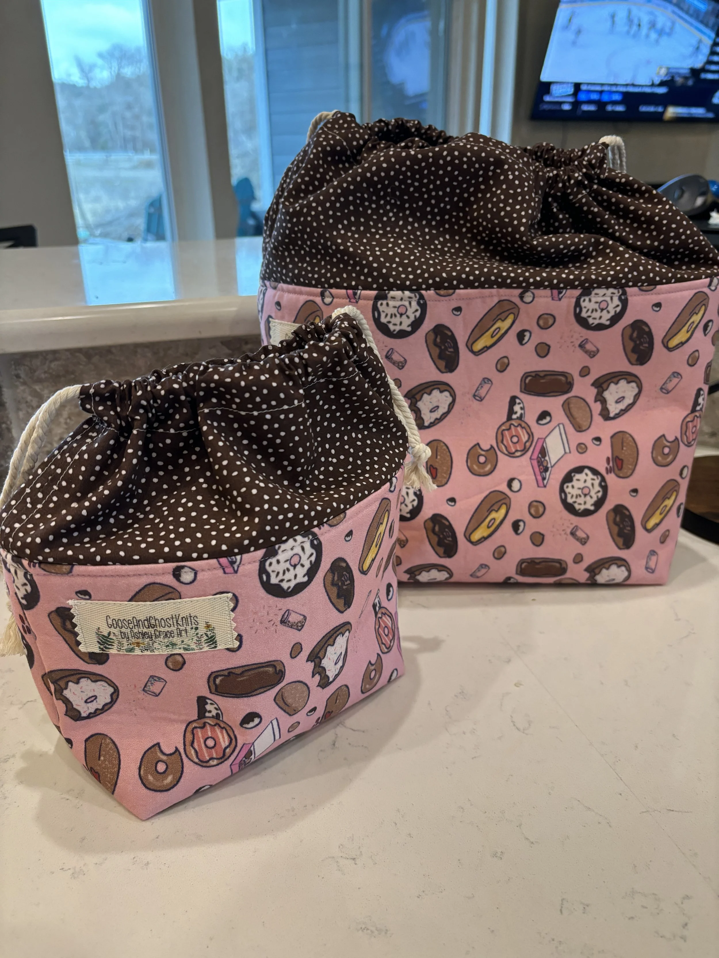 donuts drawstrings 01.JPG