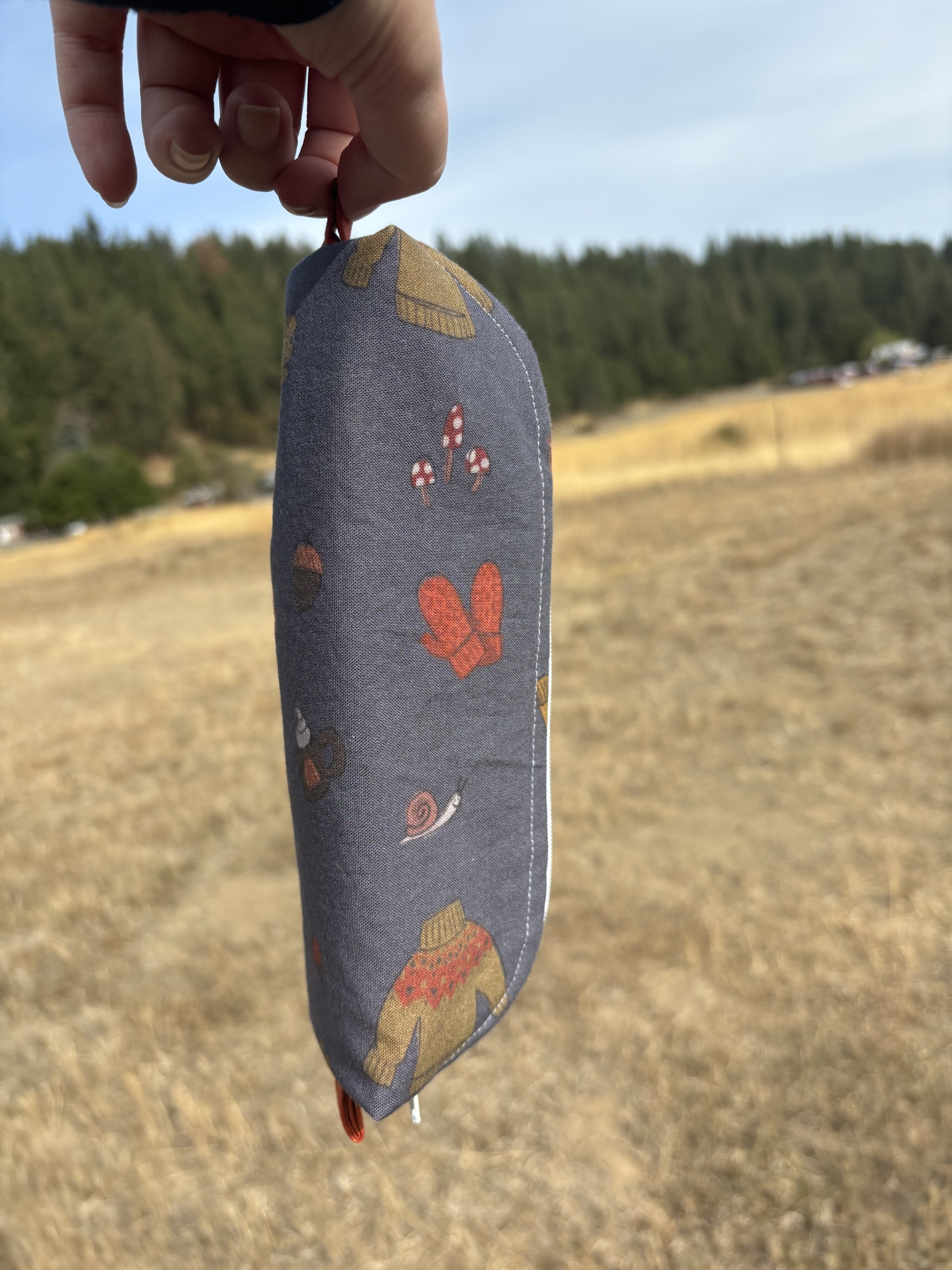 autumn cozies xs zipper 06.JPG