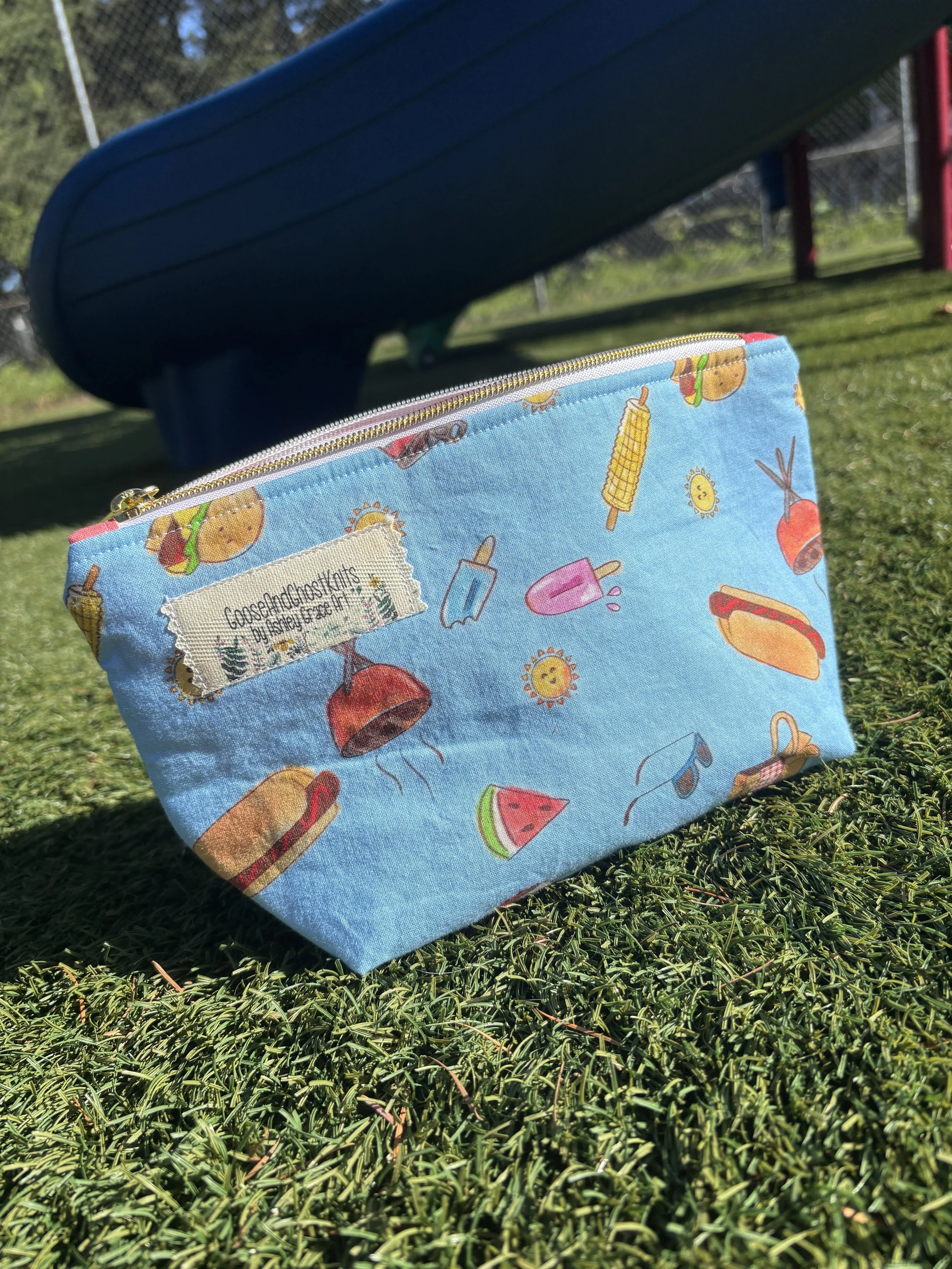 Summer BBQ Small Zipper Bag