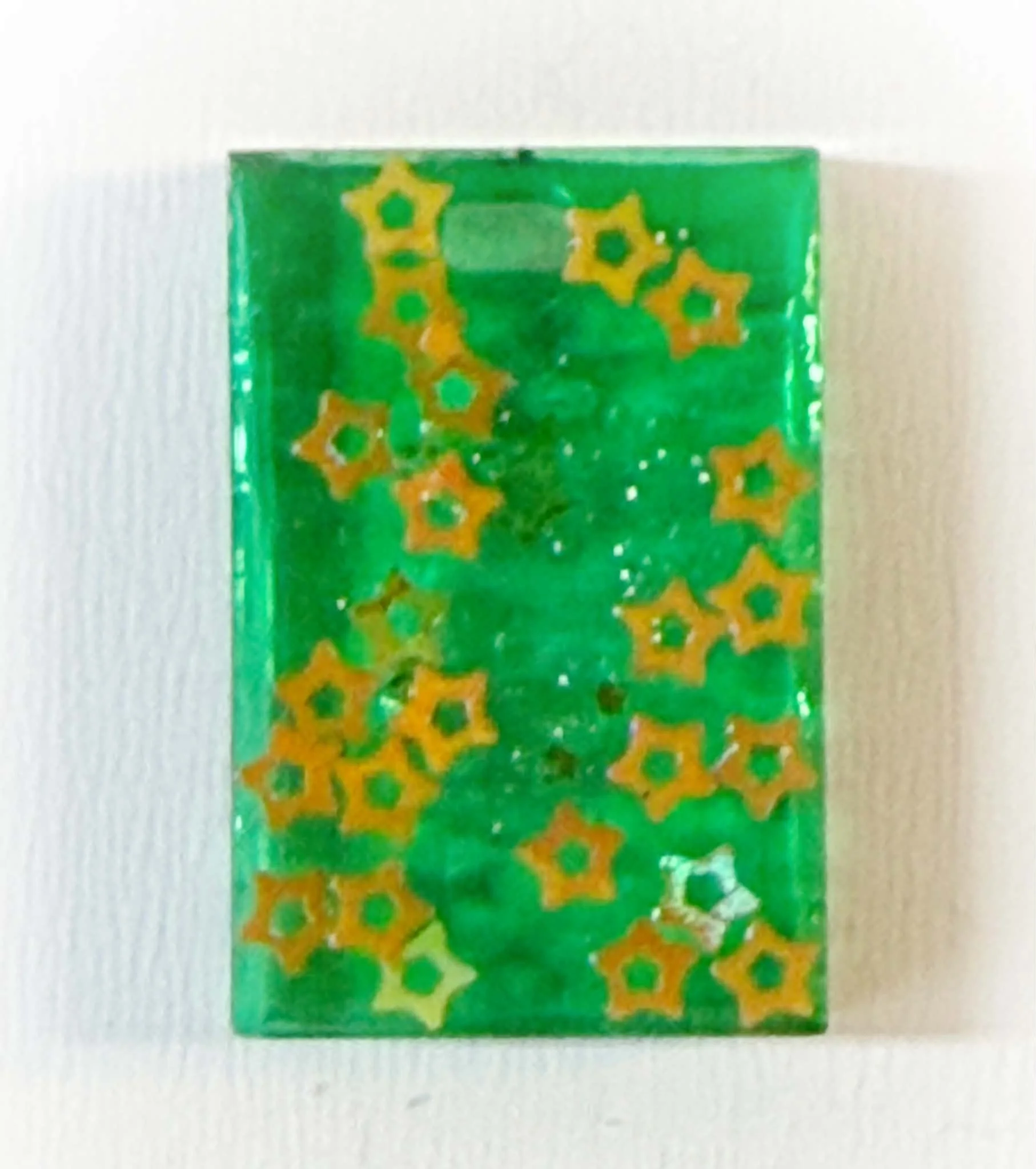 Emerald Green & Gold Star Resin Pendant Necklace – Handmade Celestial Jewelry