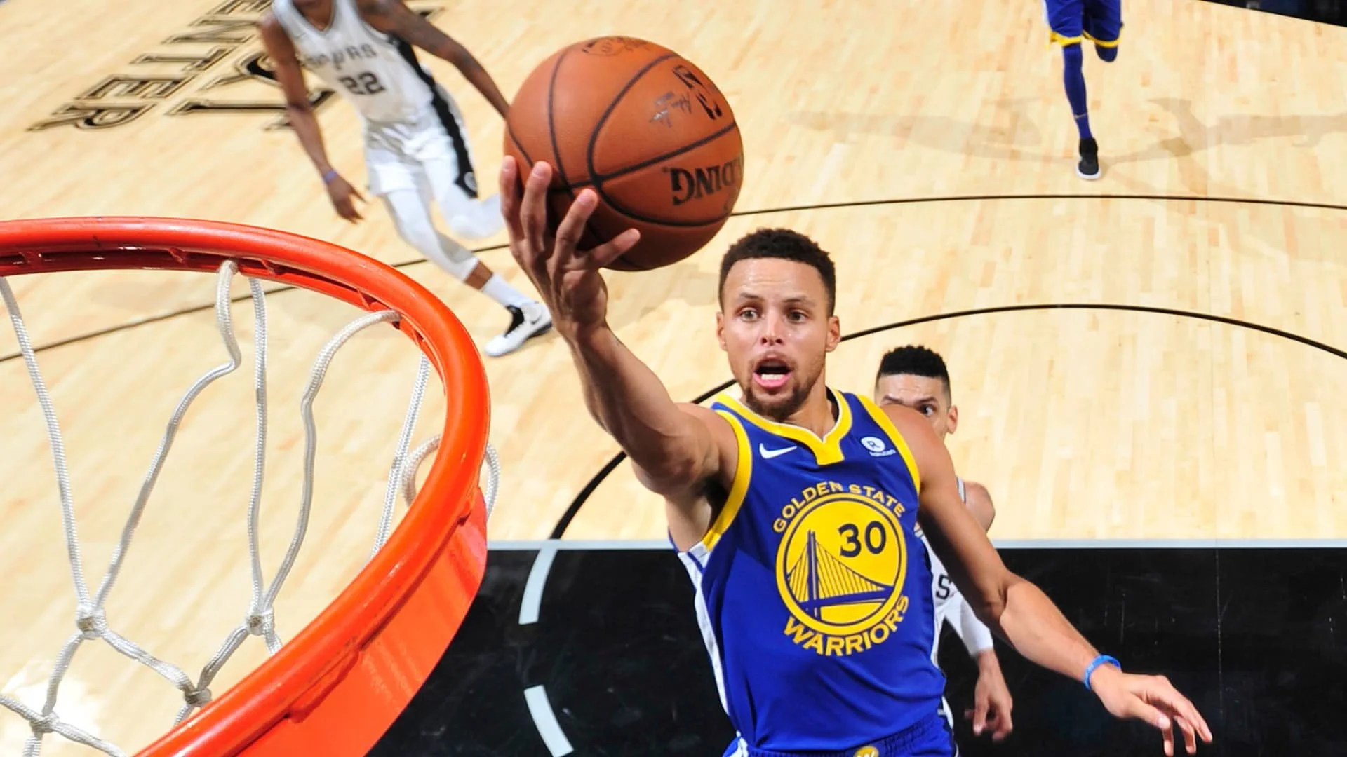 104847301-GettyImages-869615186-stephen-curry.jpg