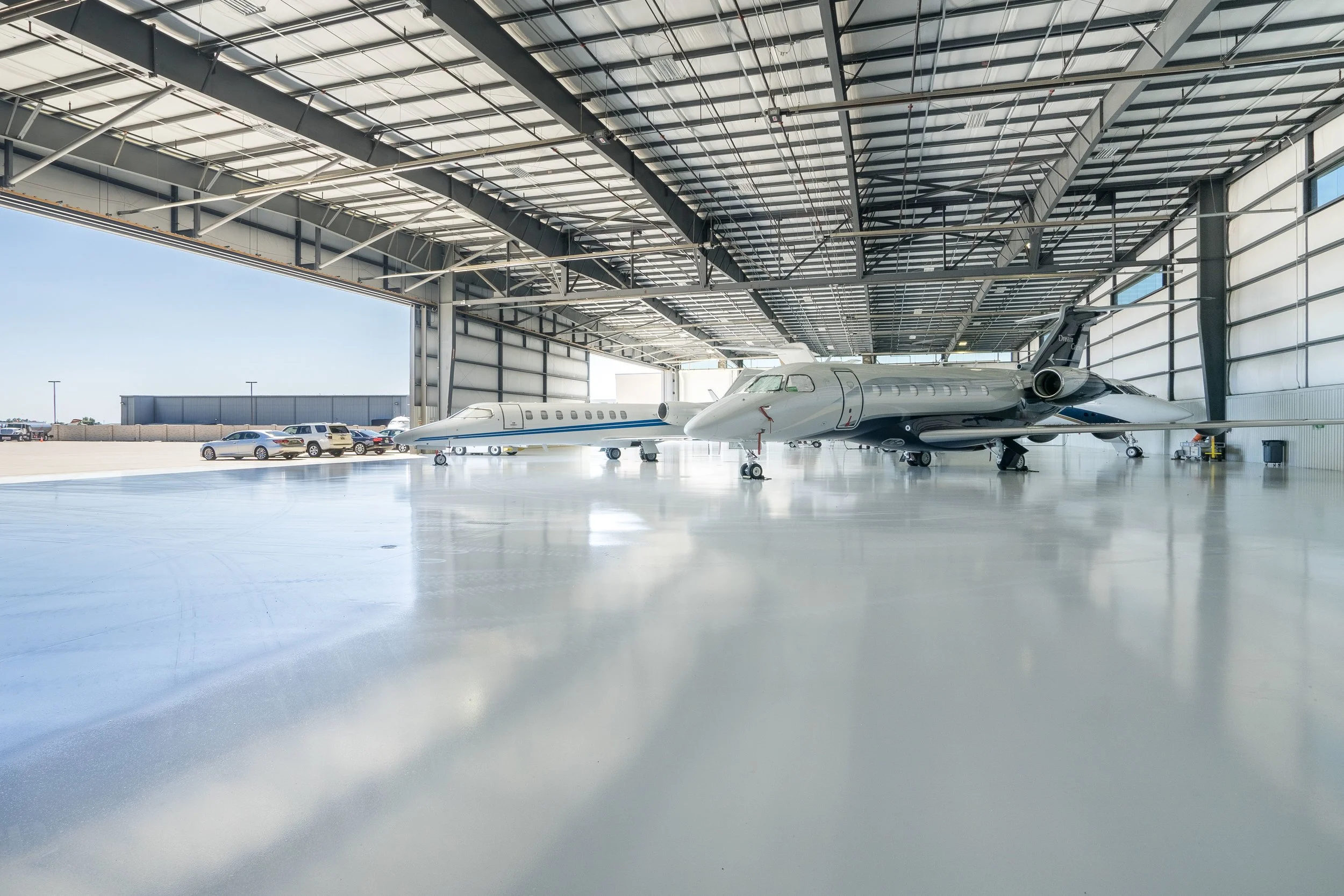 3 Reasons Polished Concrete May be Right for Your Airplane Hangar Flooring