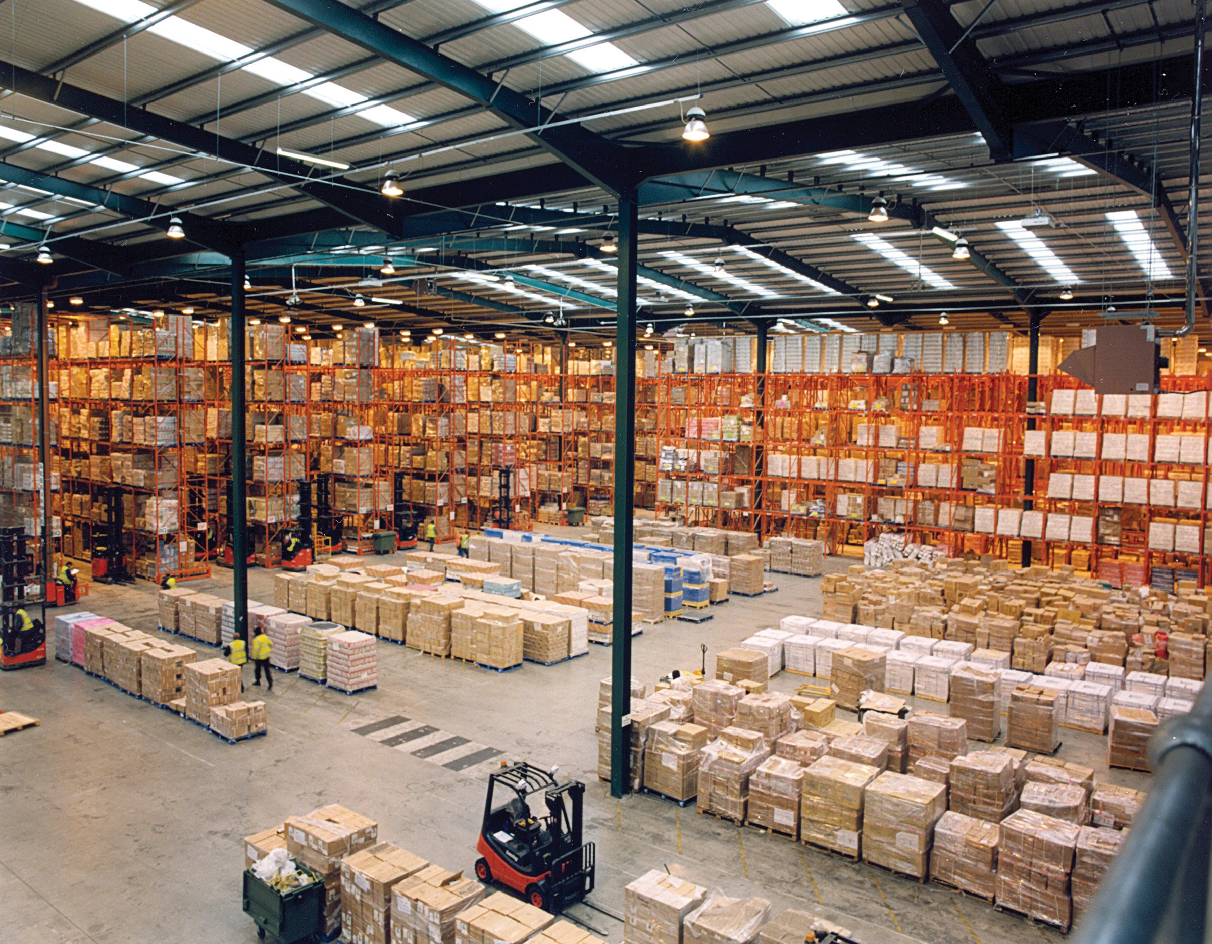 5 Spring Cleaning Tips for your Warehouse - T.W. Hicks Inc.