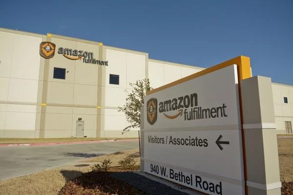Take a Look Inside an Amazon Fulfillment Center Coming to Dallas