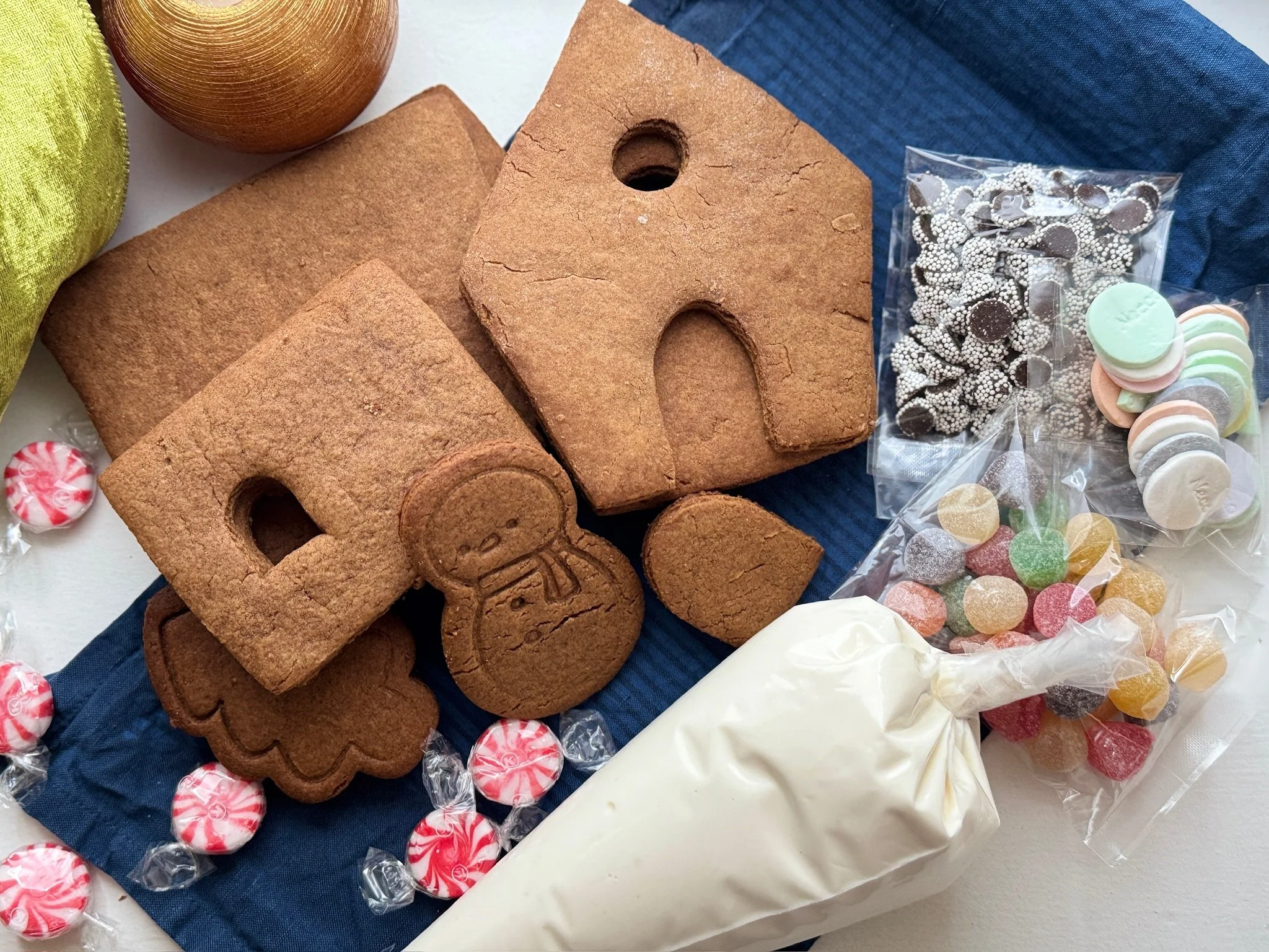 Make Your Own Holiday House Kits