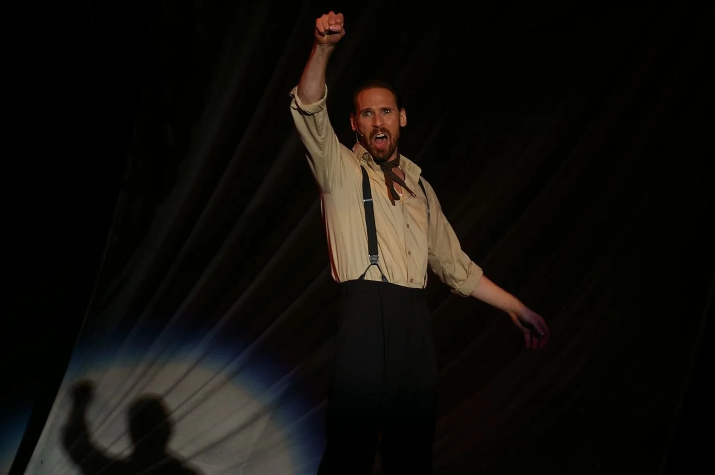 Evita 2.jpg