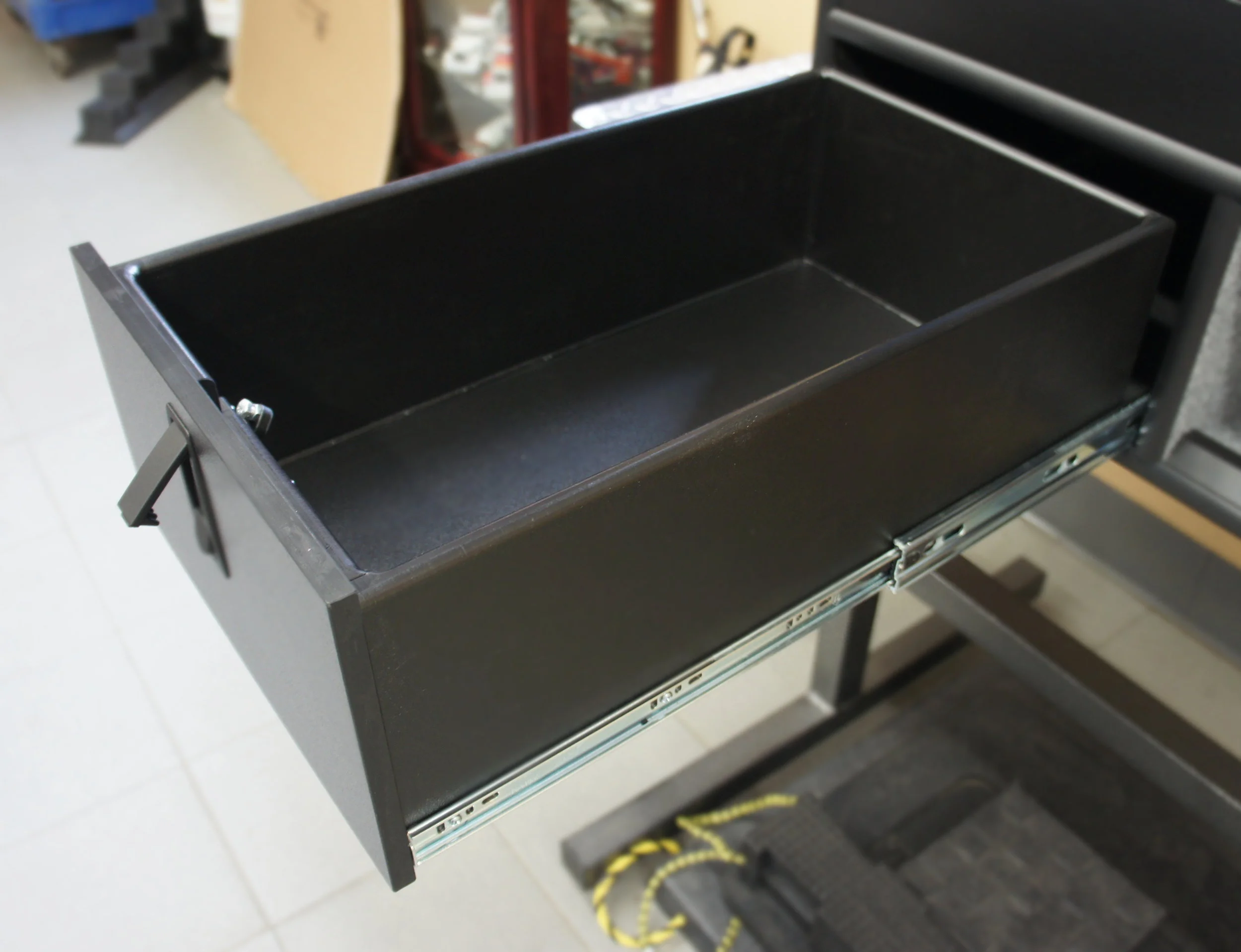 Plastic Bonded Drawers