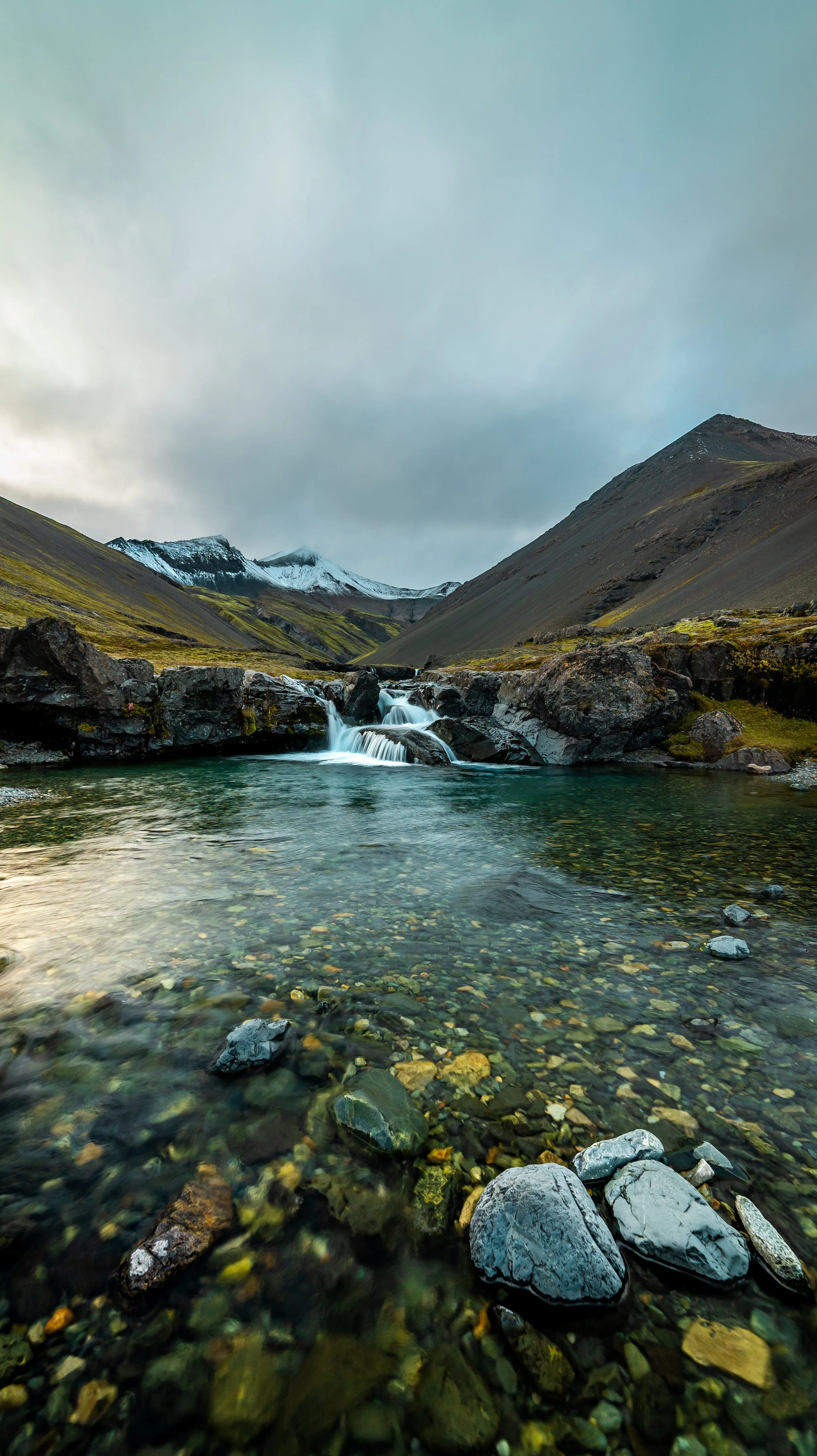 iceland gwaterfall.JPG