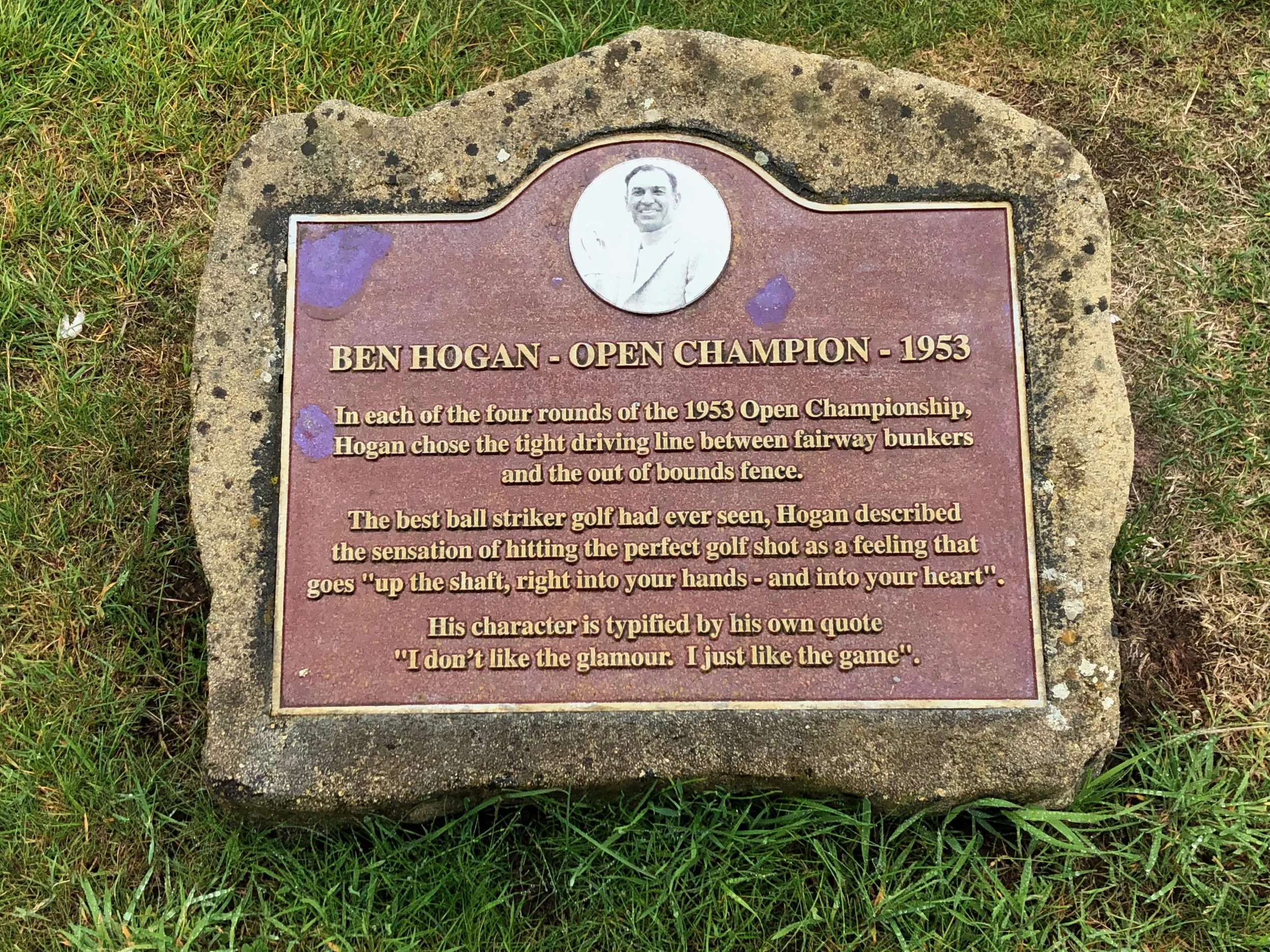 CARNOUSTIE GOLF LINKS