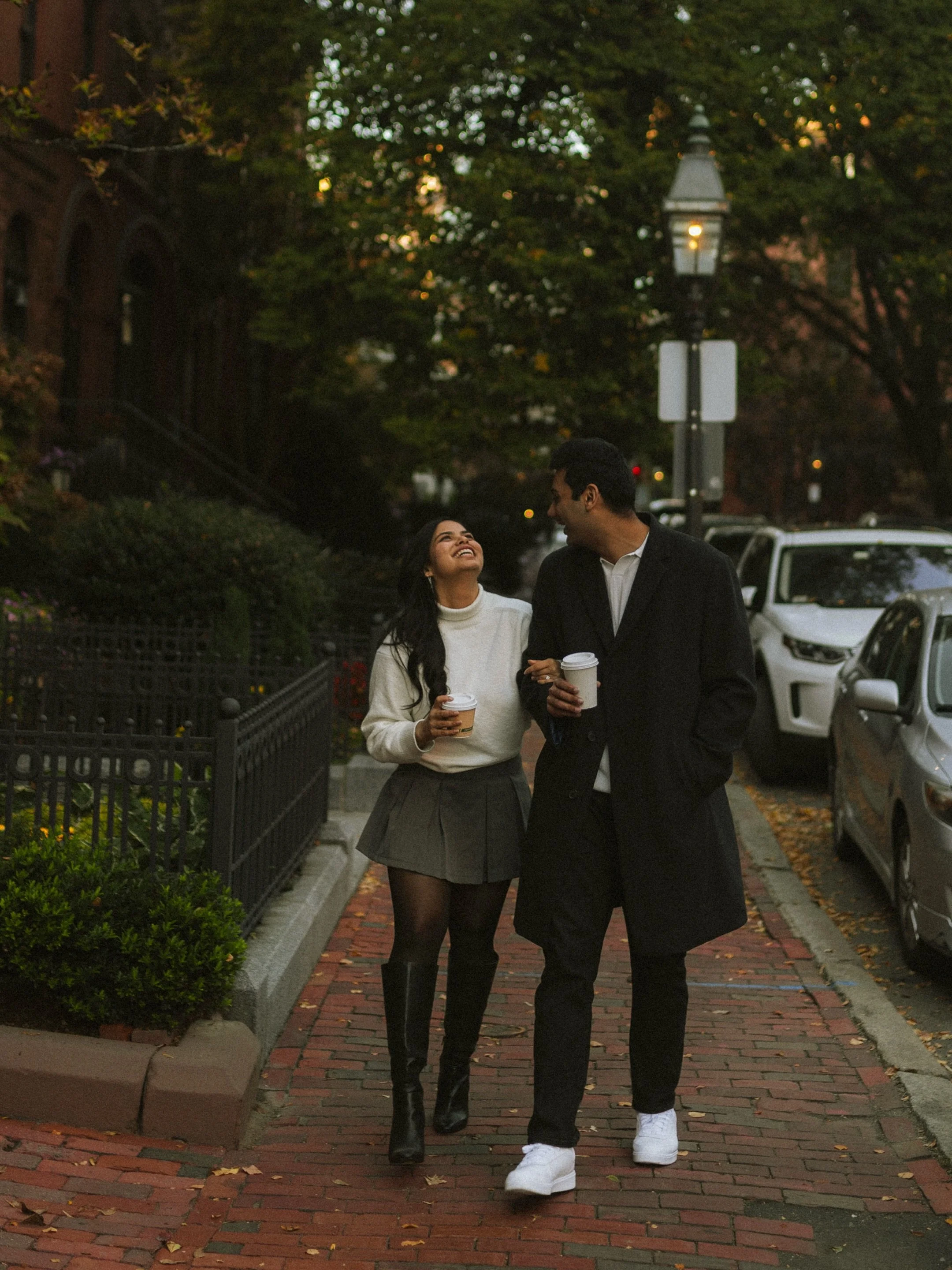 We started Hershey + Rohan&rsquo;s session wandering through Beacon Hill, catching the last bit of daylight between the brick streets, old doorways, and little moments that made the whole afternoon feel like a scene from a movie. Then we made our way