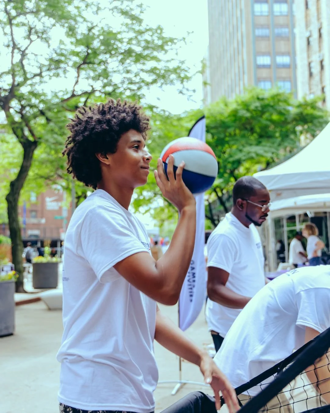 henry-schein-cares_team-roc-community-wellness-fair_33.jpg