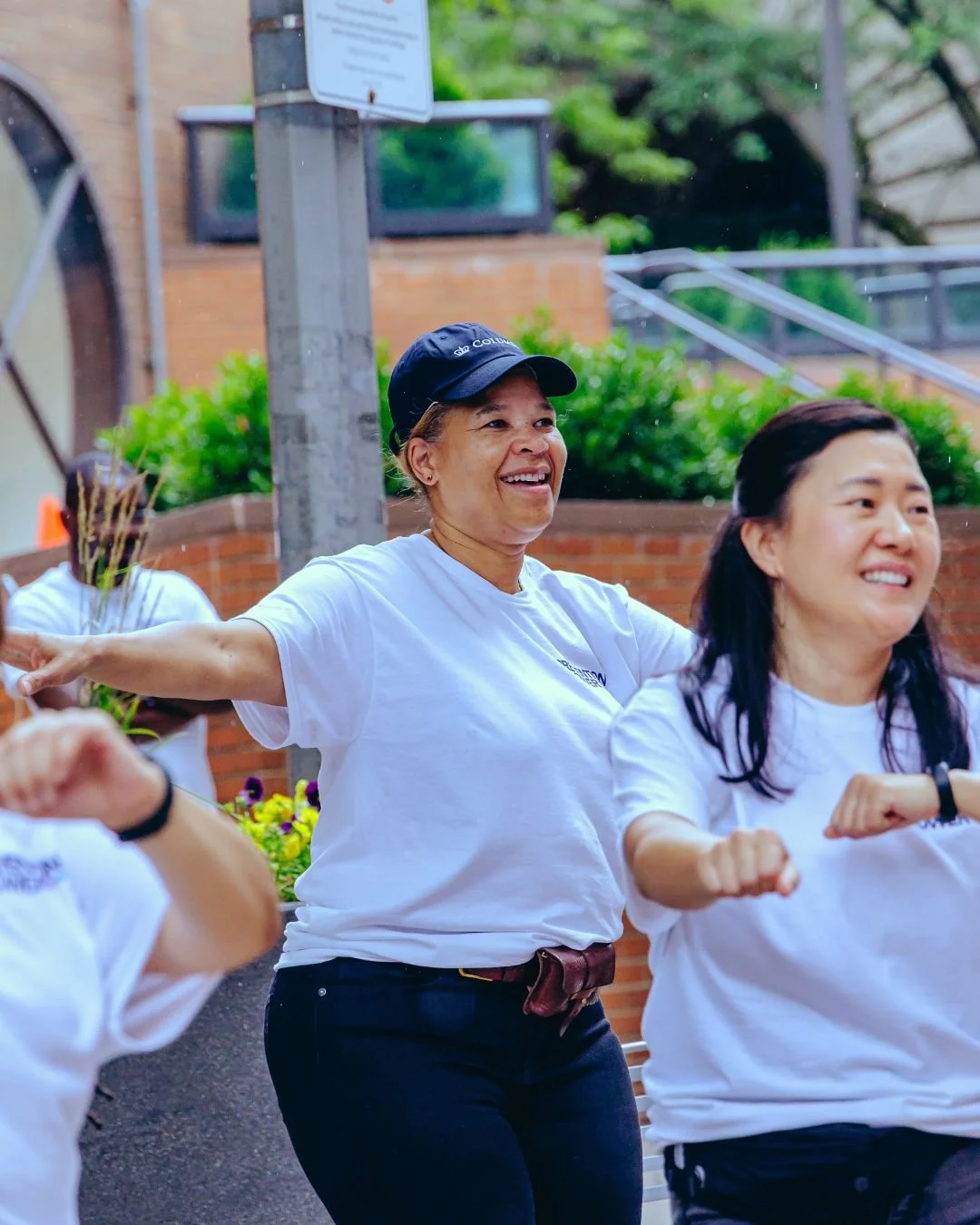 henry-schein-cares_team-roc-community-wellness-fair_18.jpg