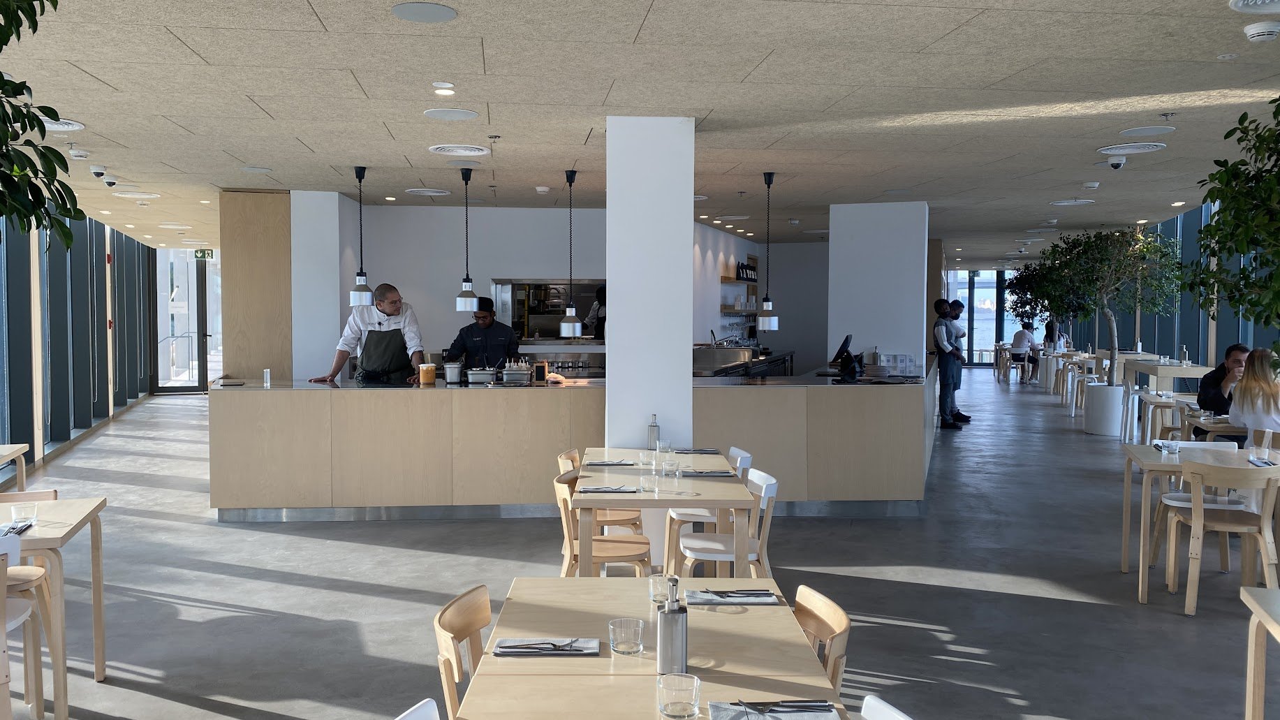 Teible
Cafe