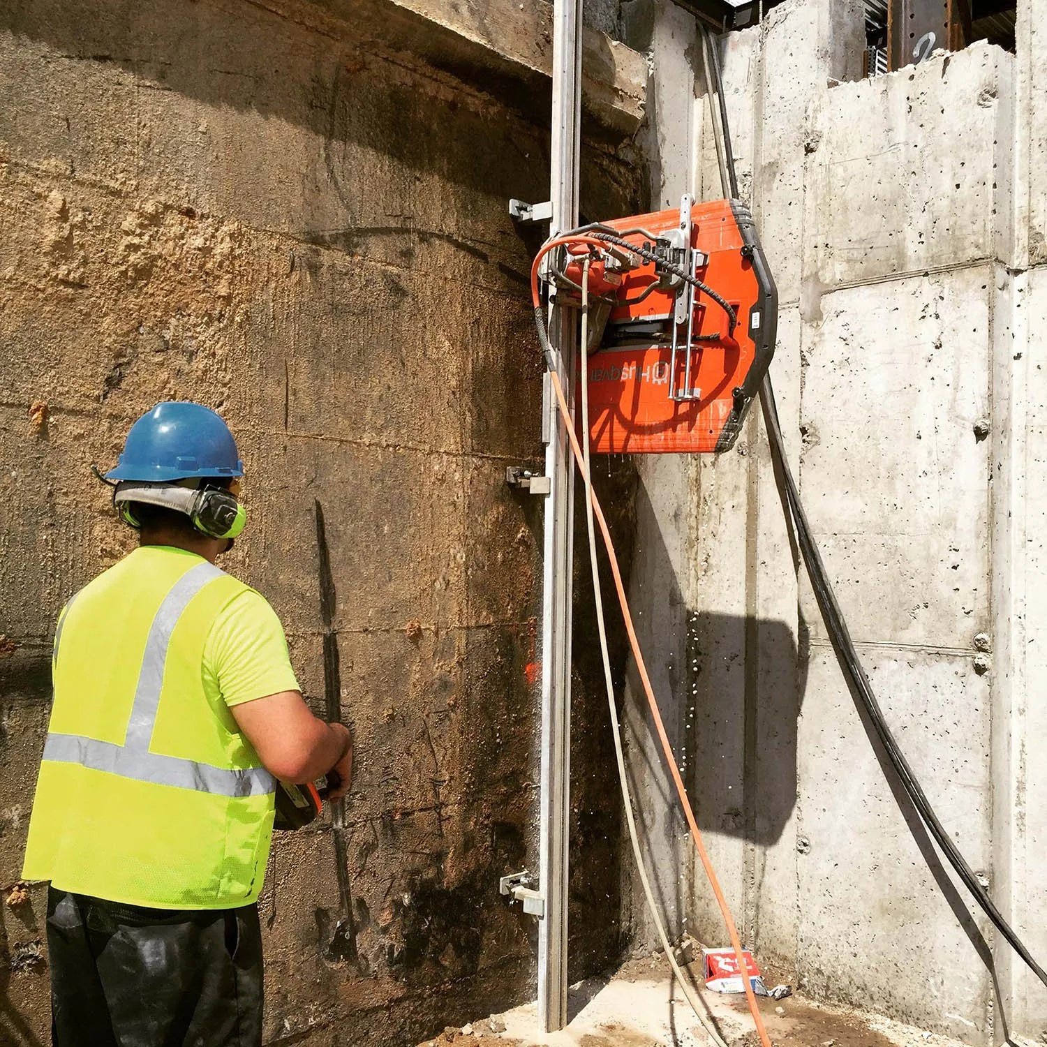 wall-sawing2.jpg