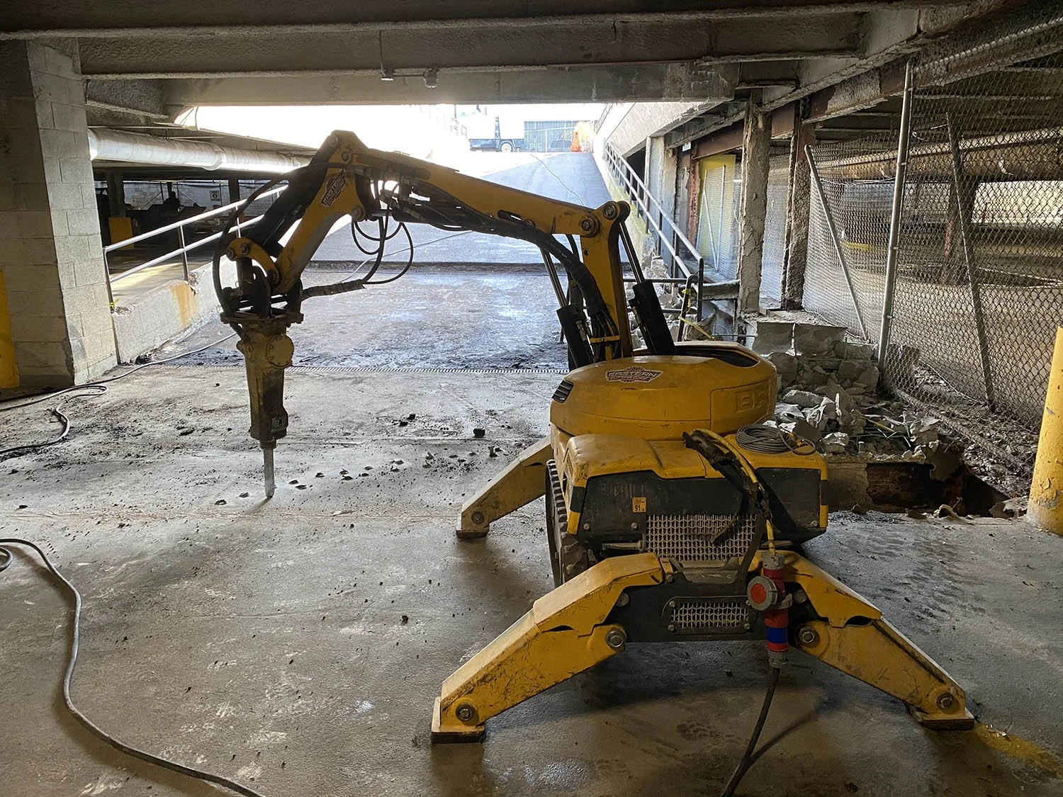RoboticDemolition_03.jpg