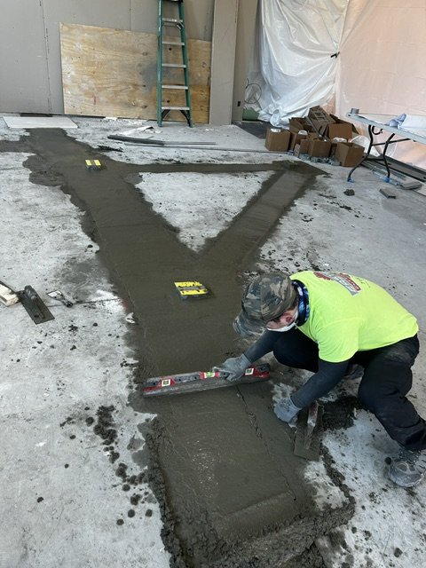 ConcretePourBack_08.jpg