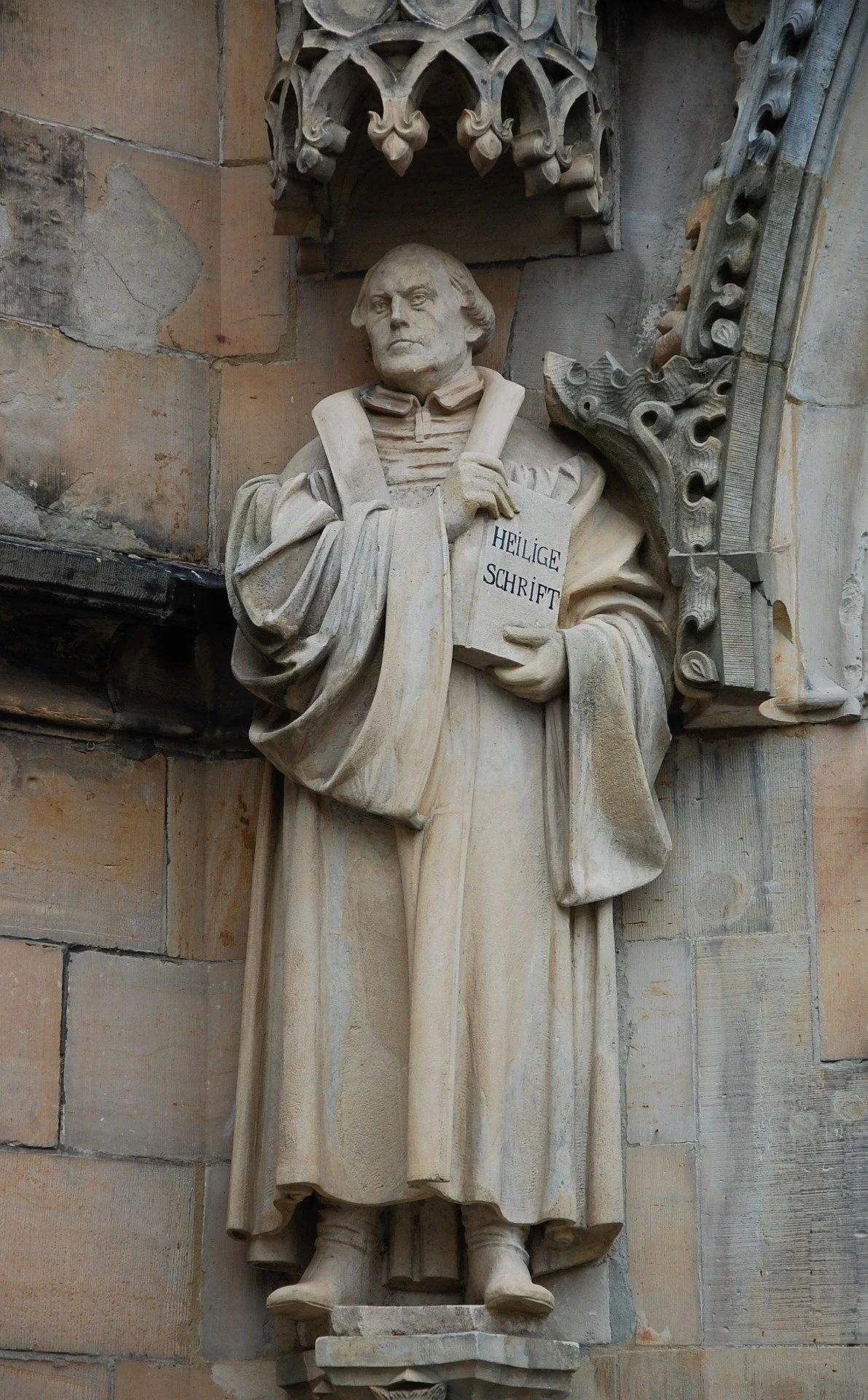 katermikesch-martin-luther-1139609_1920(2).jpg