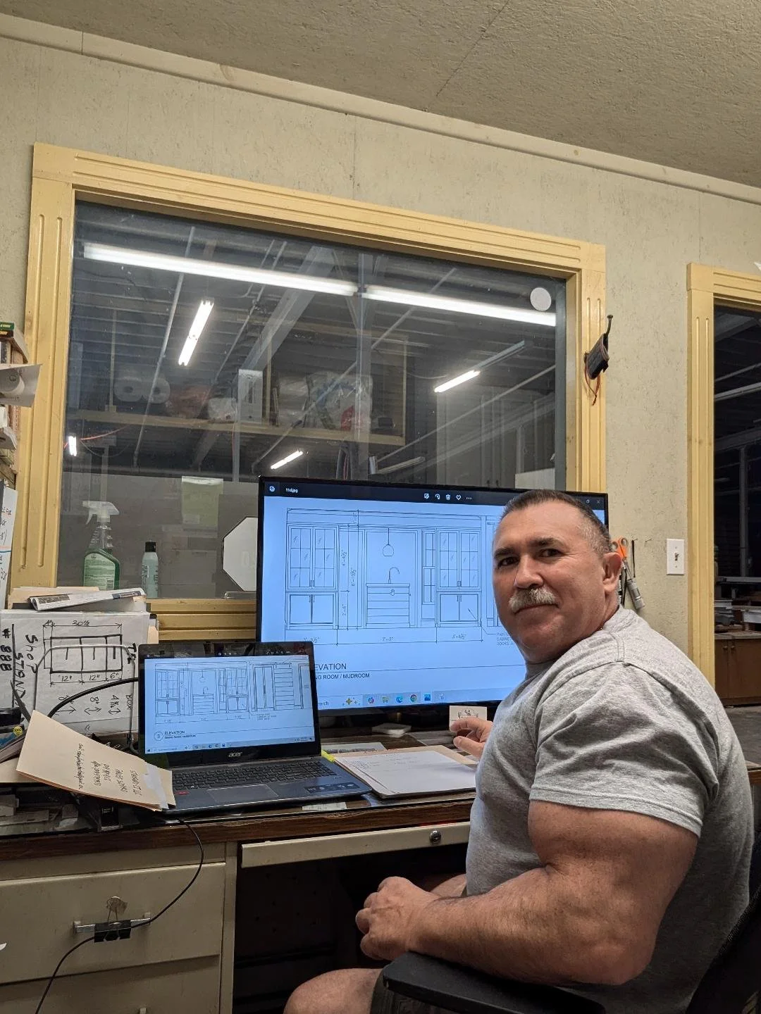 The computer is often the most important machine in a custom furniture workshop.
Custom cabinetry. Kitchen cabinets .
#bigjohnsco #CustomFurniture #MadeFromScratch #HomeRemodeling #KitchenRemodel #MadeFromScratch 