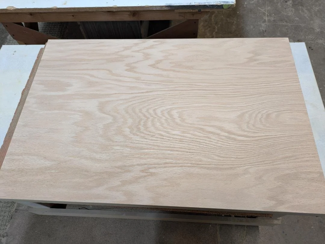 Book match veneer countertop. Two inches thick 3'x4' oak . USA's plywood. Custom Design.