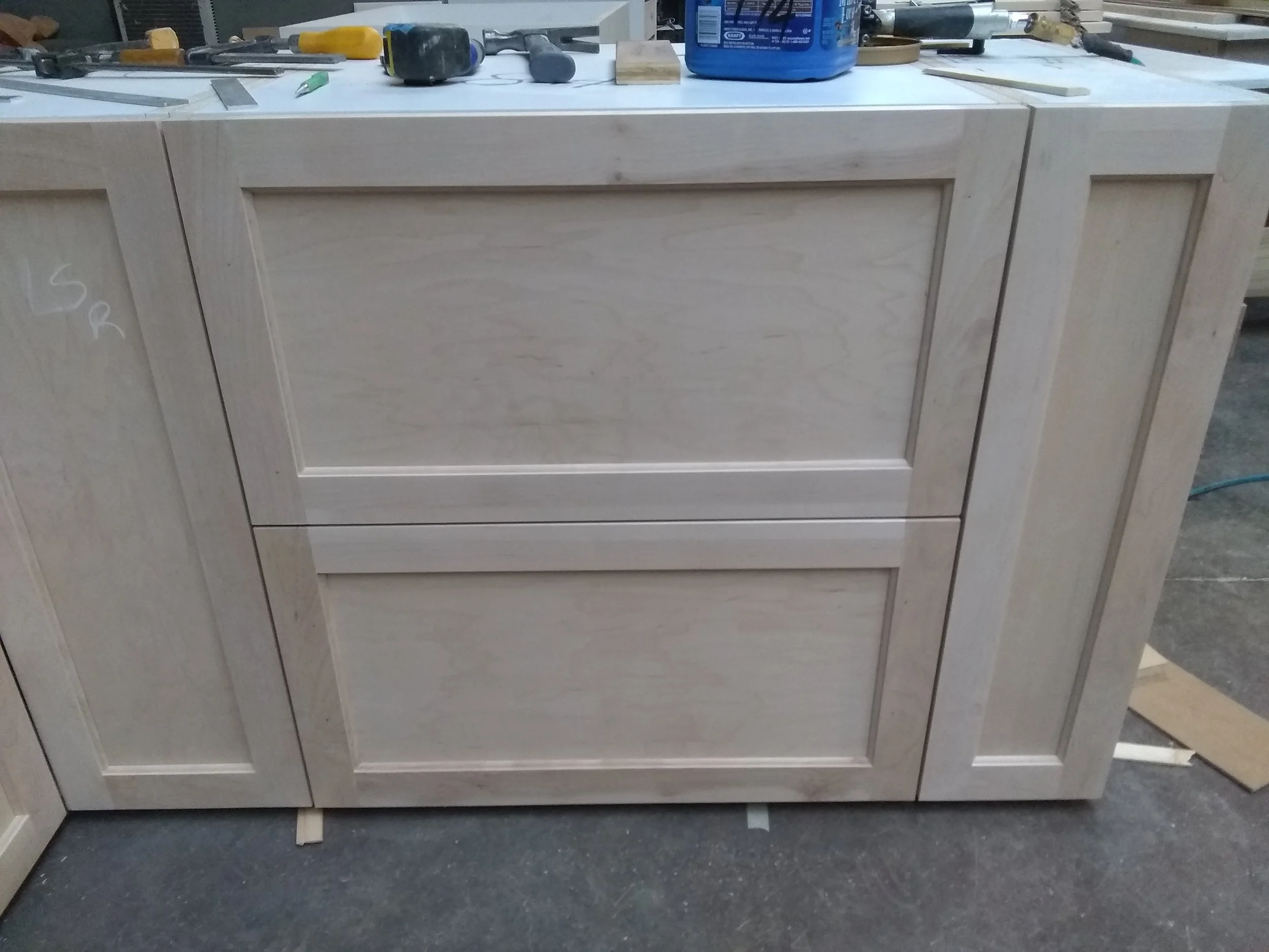 Custom-made solid maple cabinetry.
The furniture is always fully assembled prior to finishing to verify dimensions and all details.
Custom cabinetry. Kitchen cabinets made of solid  wood and satin , water base finish.
#bigjohnsco #CustomFurniture #Ma