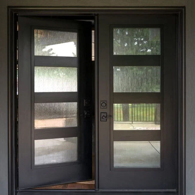 Signet-460-T5-4L-SDP-Smooth-French-Door-Coal-Black-Waterfall-Privacy-Glass-652x652.jpg