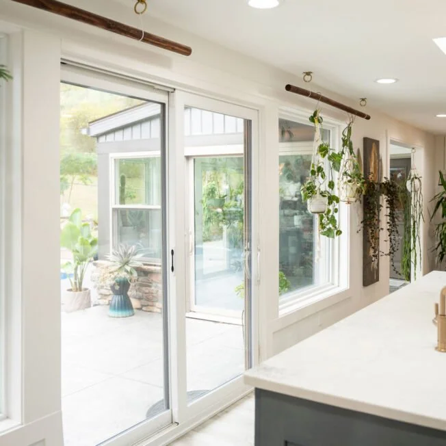 Endure-2-Lite-Patio-Door_-White-Woodgrain-Laminate-1-652x652.jpg