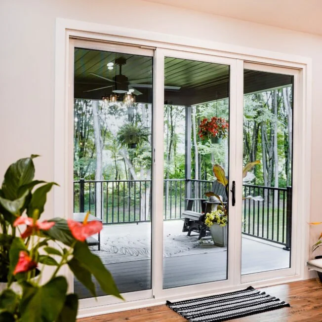 Endure-3-Lite-Patio-Door-in-White_DSC7285_edit-652x652.jpg