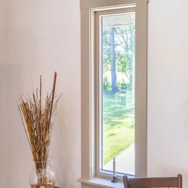 Aspect-Picture-Window-in-Sandstone_DSC9497-652x652.jpg