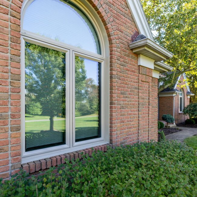 Aeris-Casement-and-Shaped-Windows-in-Sandstone_DSC1129edit-652x652.jpg