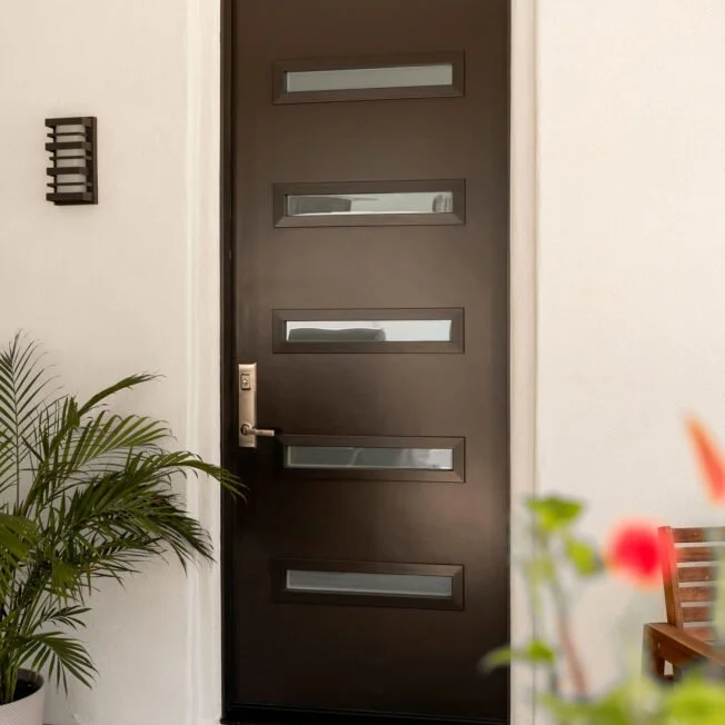 8-foot-Signet-Smooth-115-Style-Rustic-Bronze-Frosted-Privacy-Glass-3-652x652.jpg