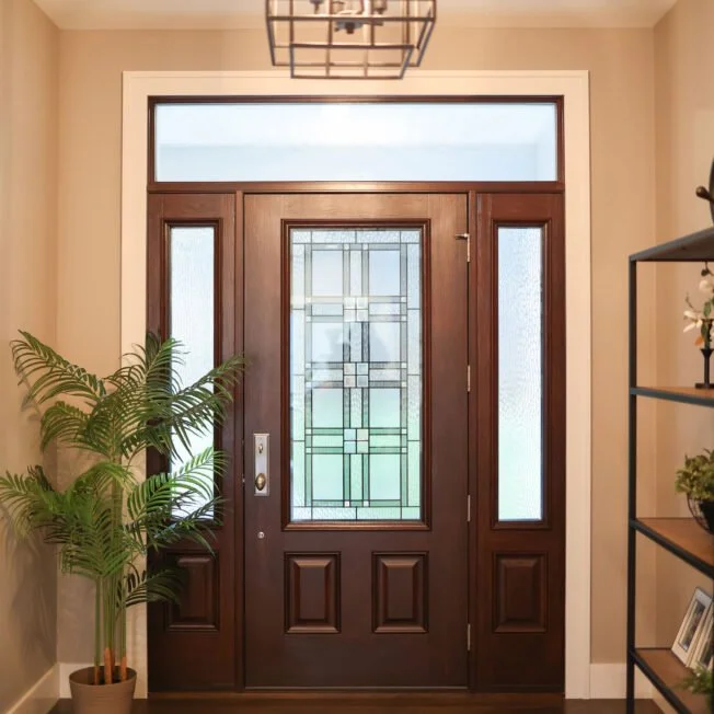 Embarq-Cherry-440-2P-Hazelnut-Laurence-Decorative-Glass-2-Sidelites-Transom-652x652.jpg