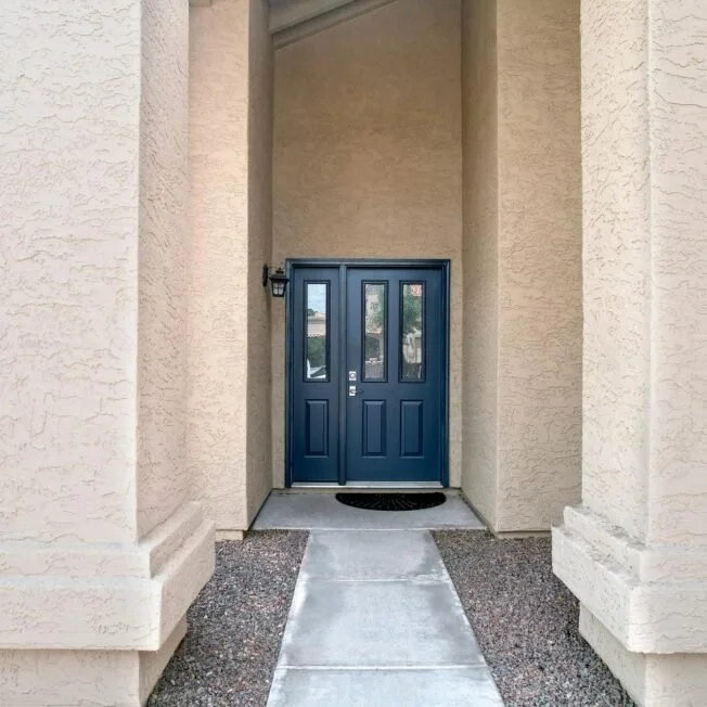 2-Panel-230-Legacy-Smooth-130-Sidelite-Enzian-Blue-652x652.jpg