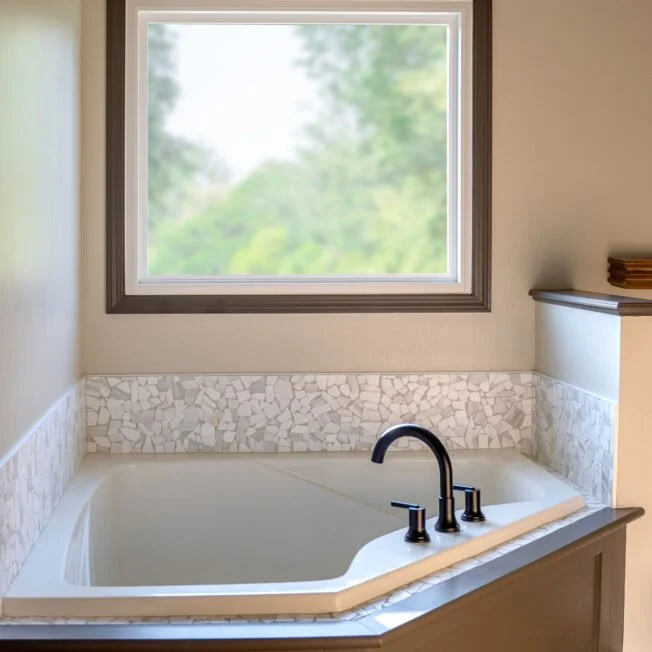 Endure-White-Picture-Window-2-652x652.jpg