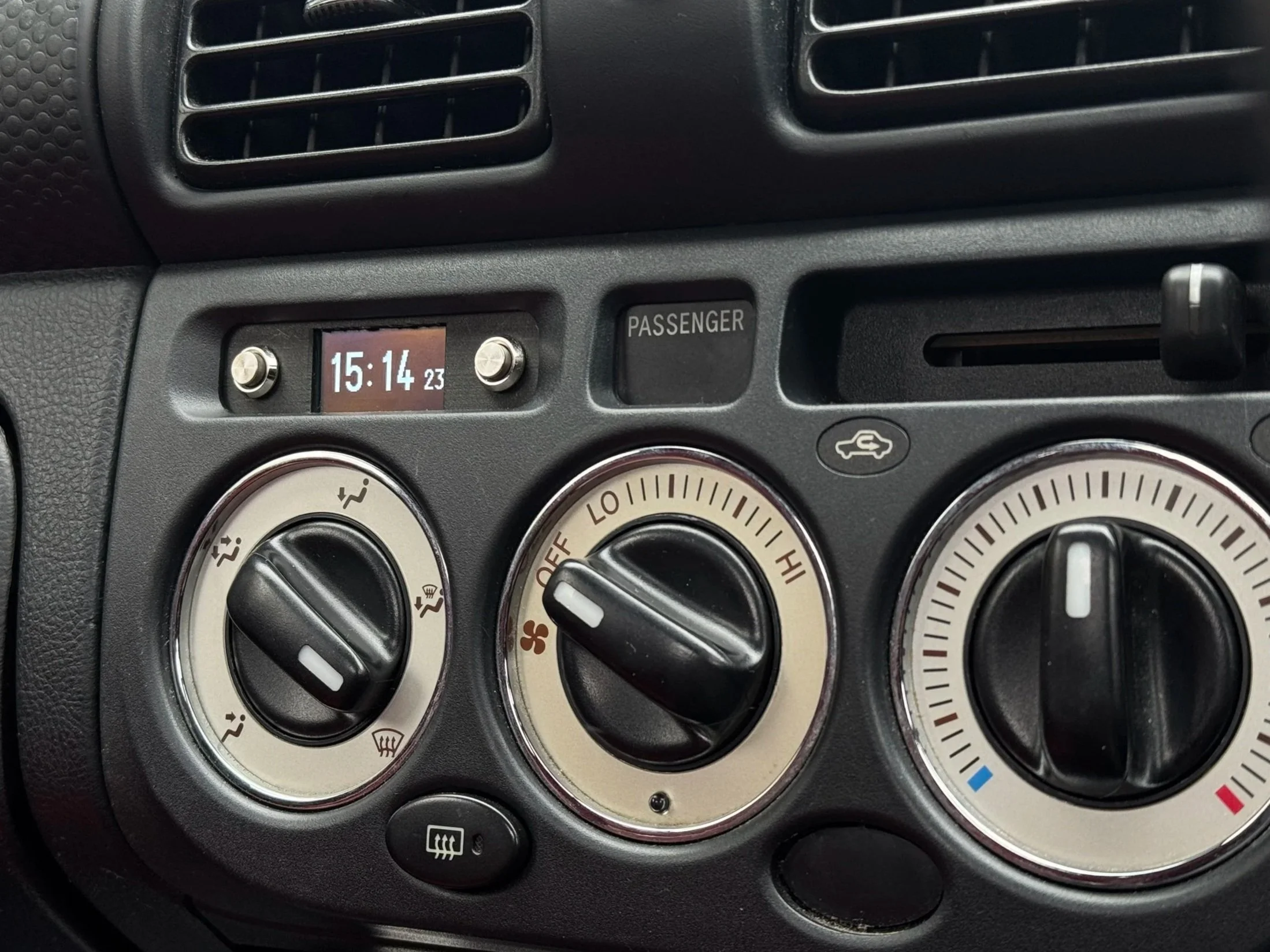 Horse Clock for Toyota MR2 Roadster 2000-2007