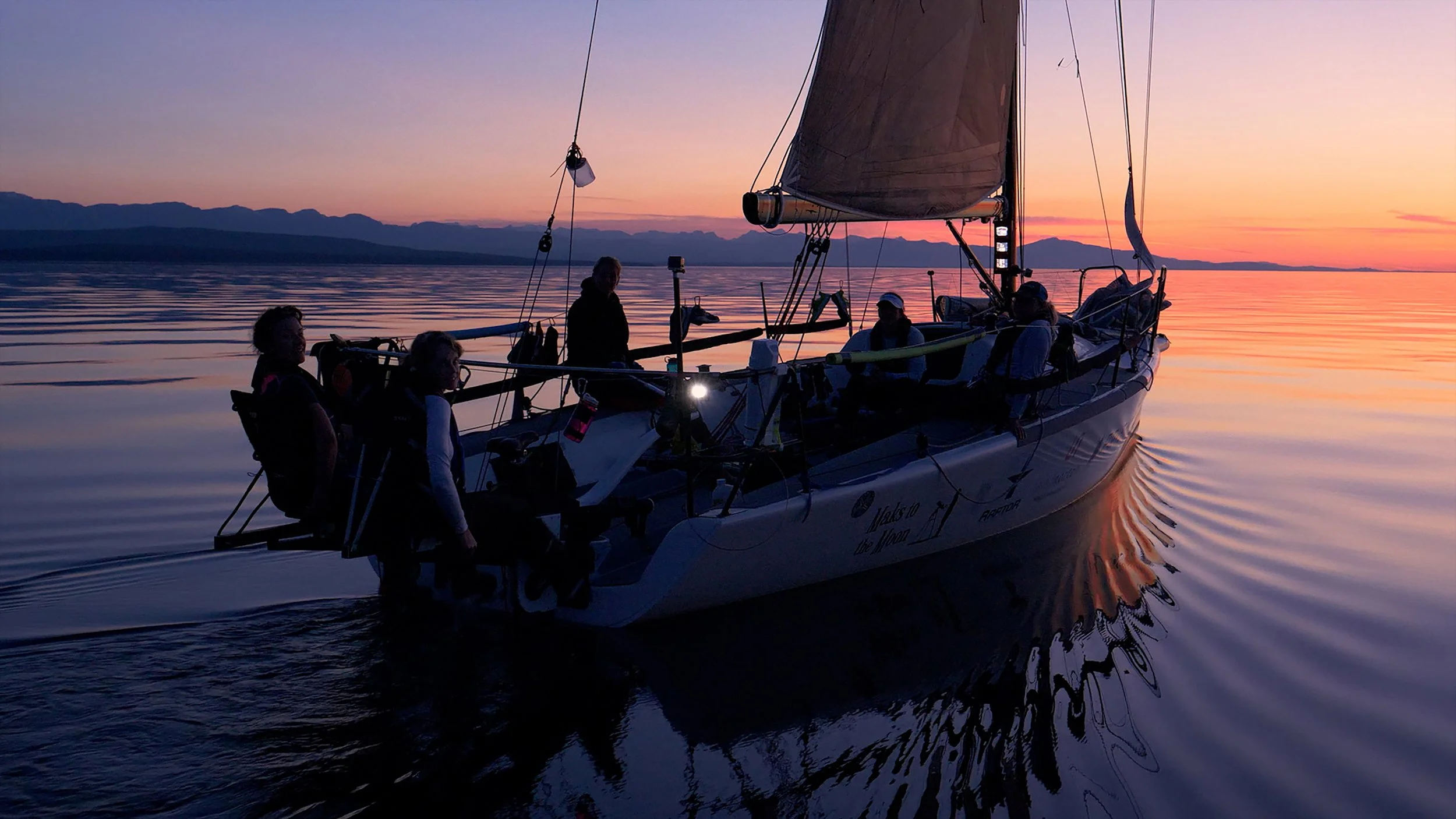 SAIL LIKE A GIRL 2018 STRAIT OF GEORGIA 300.jpg