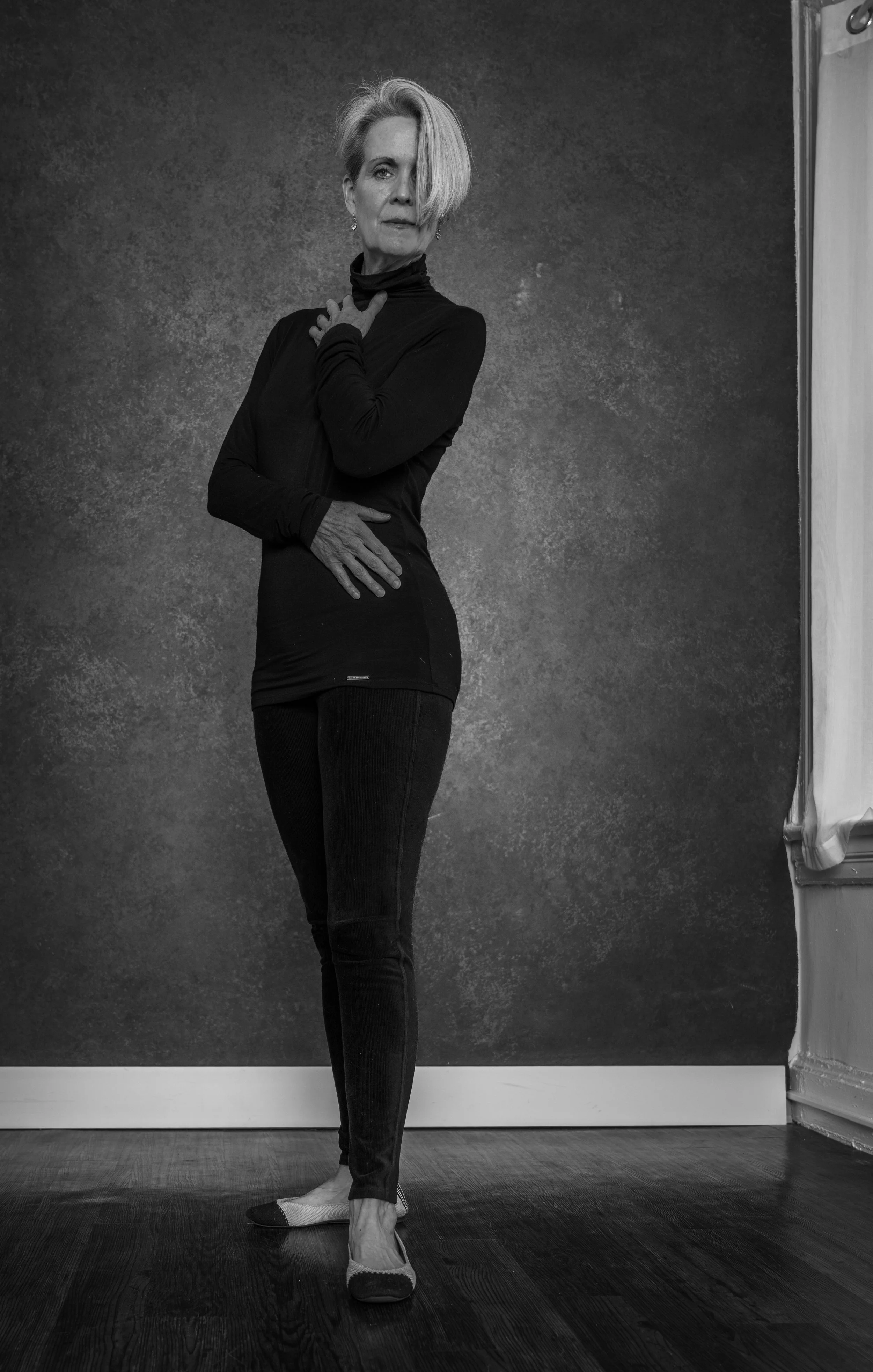Ginny Black & White1524.jpg