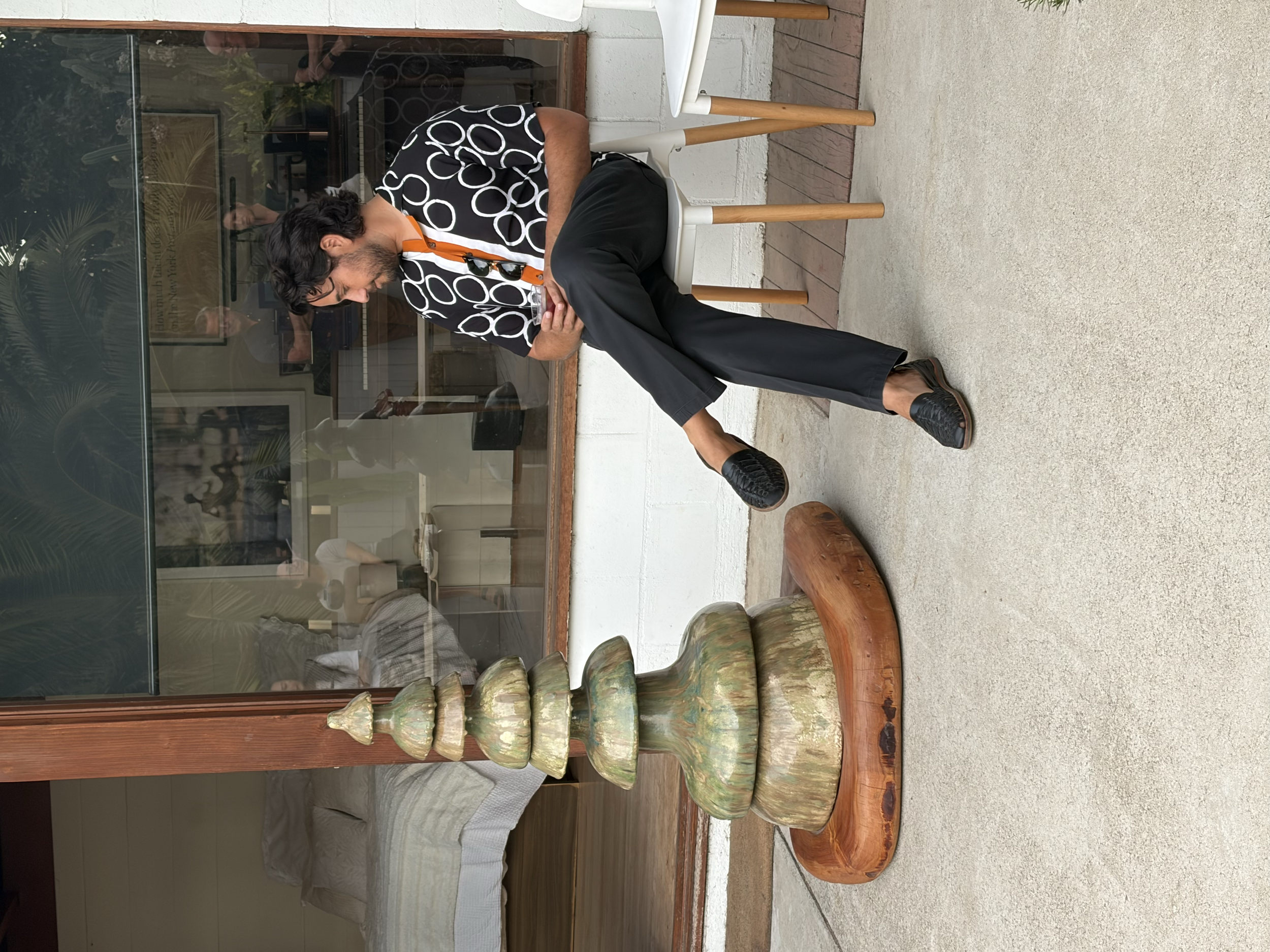 Adam de Boer with Alan Chin's Stack sculpture
