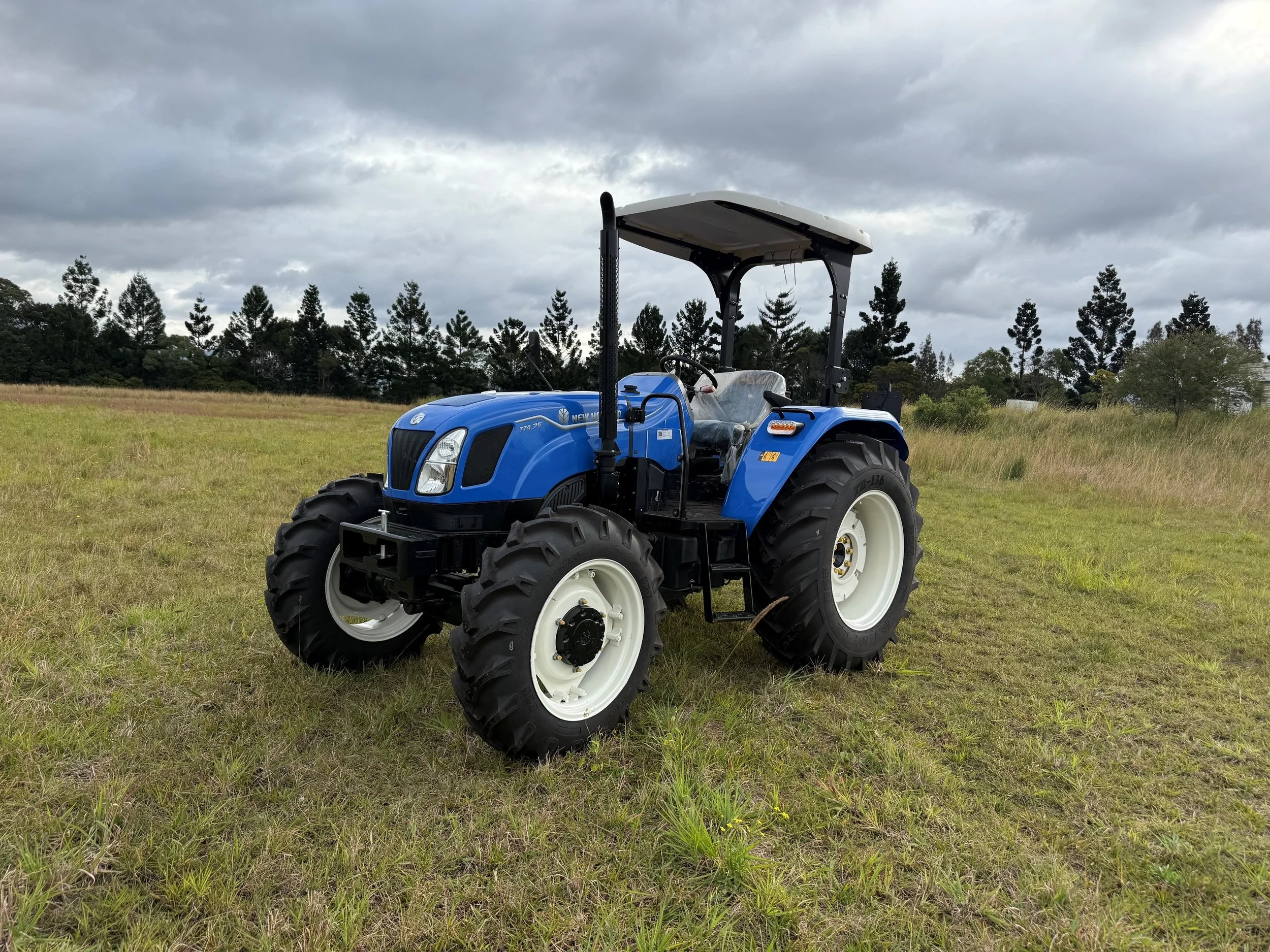 New Holland  TT4.75 Tractor