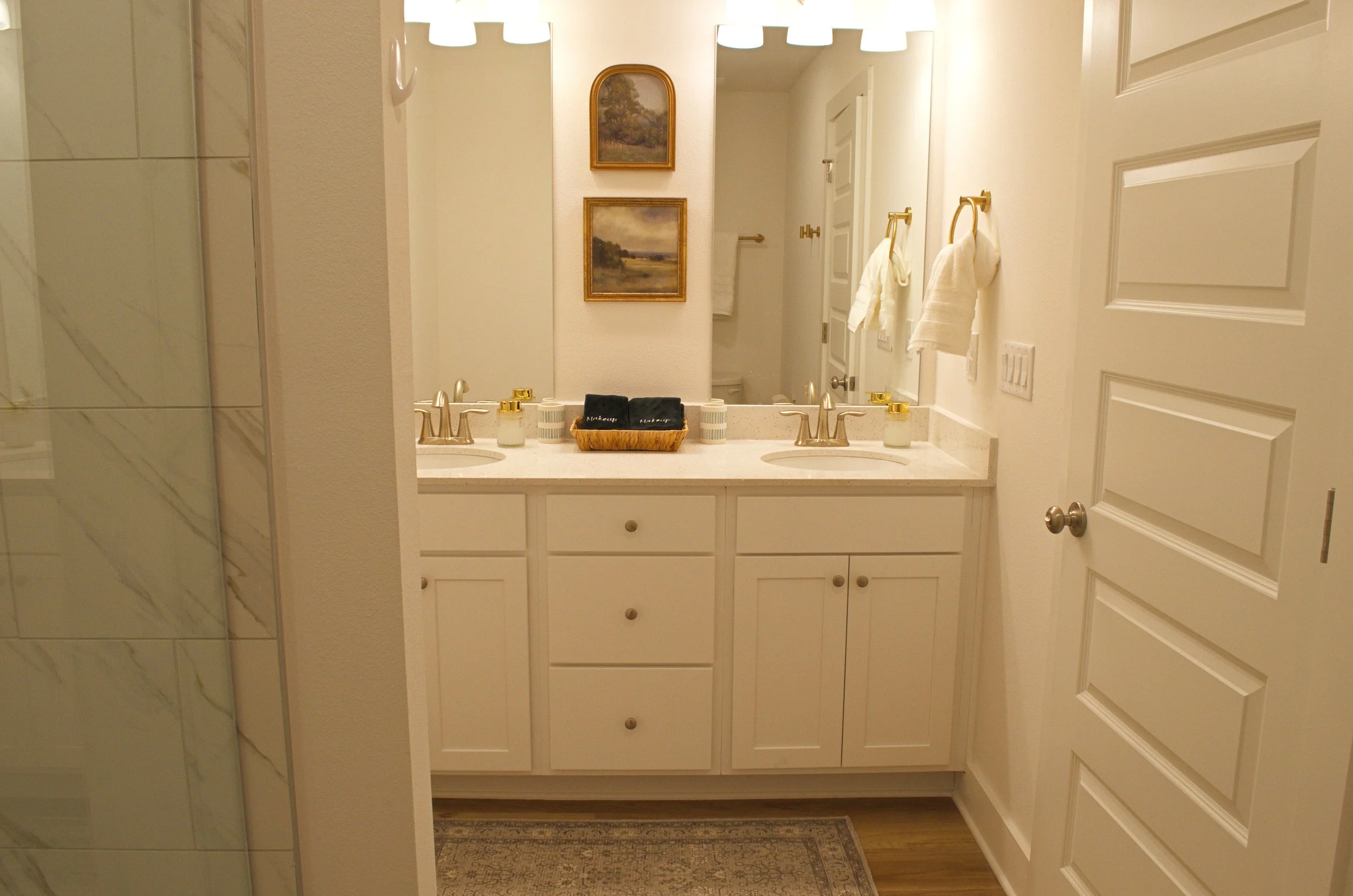 S&S Living & Dining_20.jpg