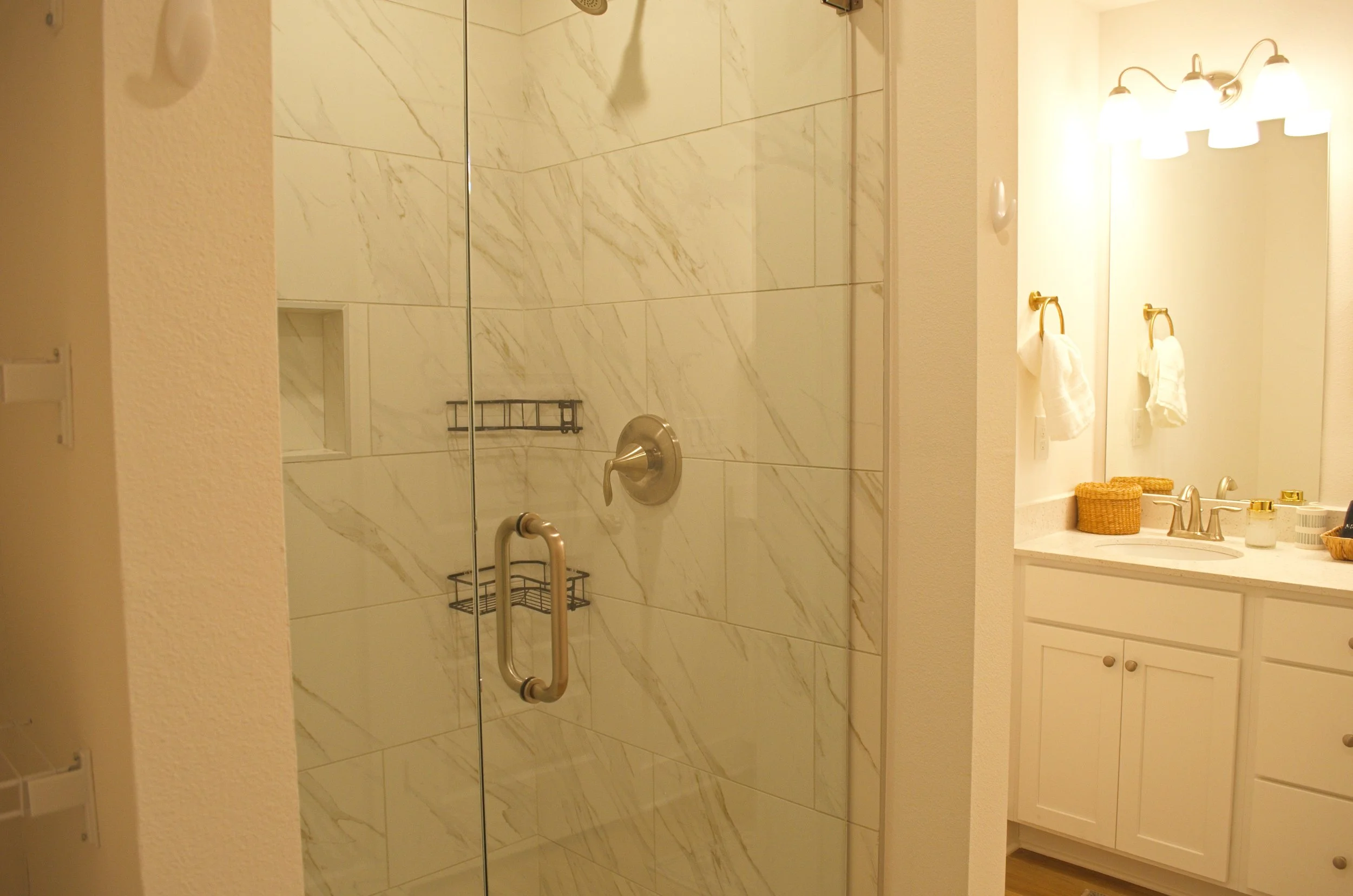 S&S Living & Dining_13.jpg