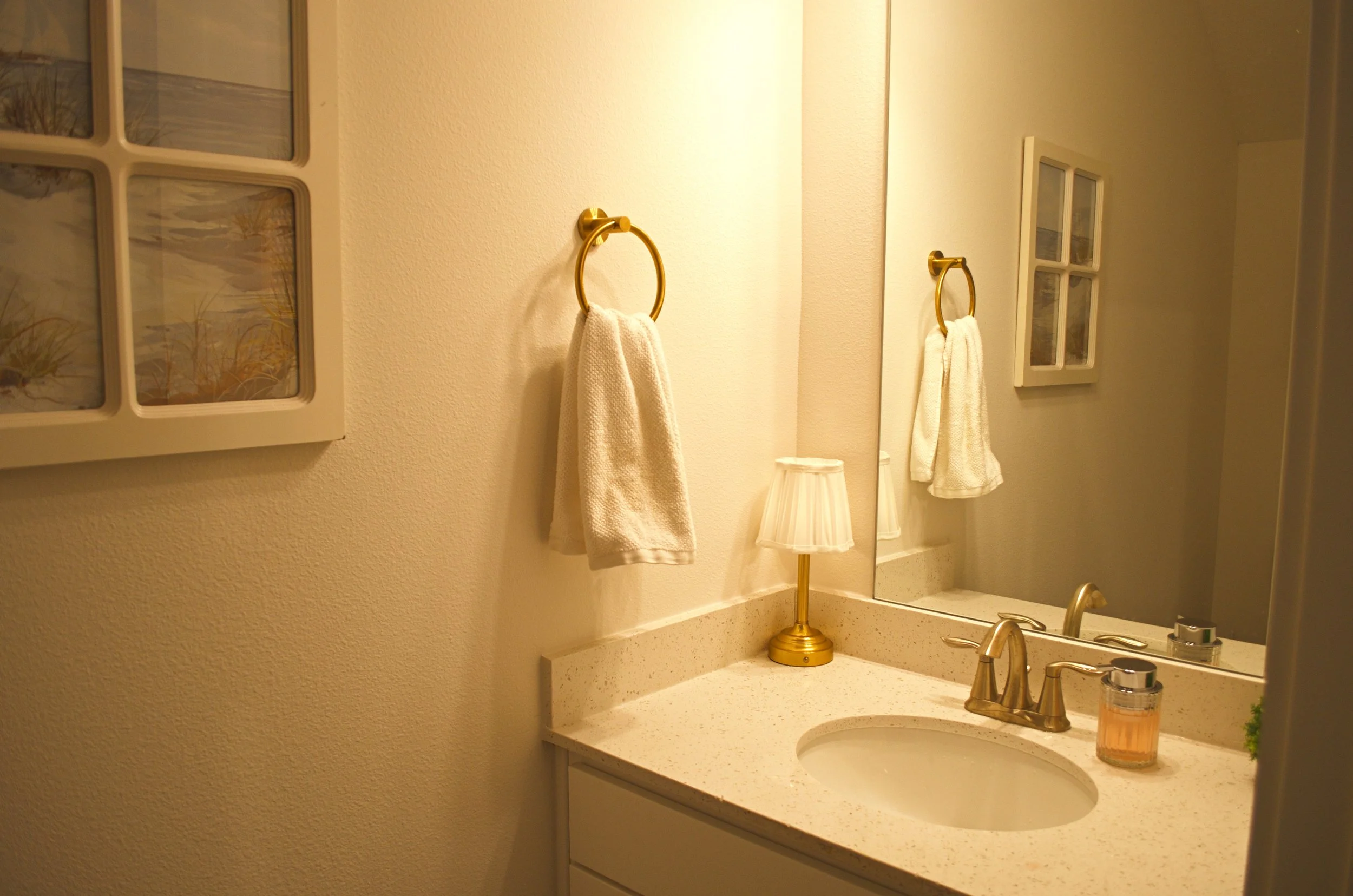 S&S Living & Dining_04.jpg