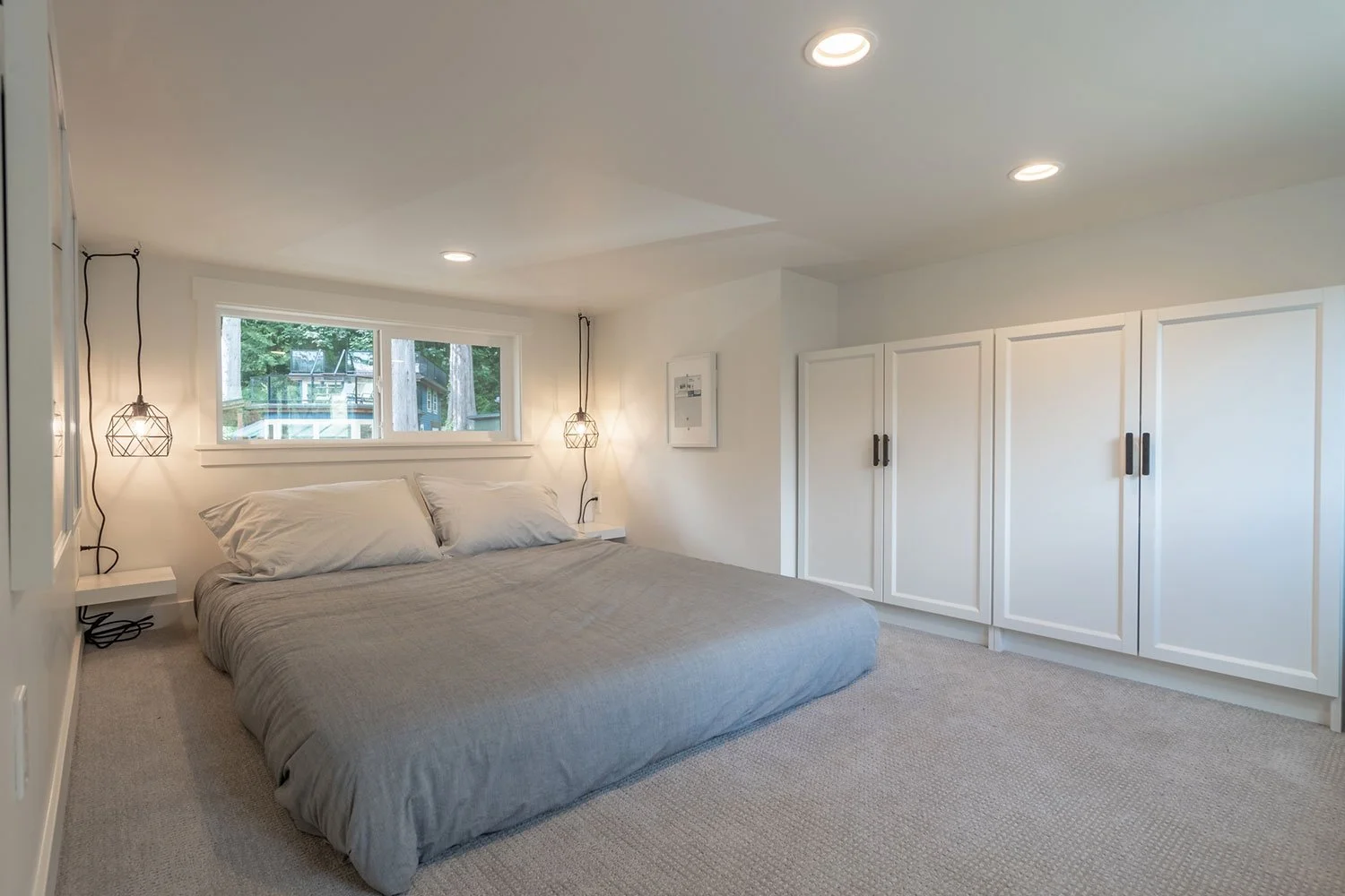 15_Coastal-Tiny_Bellevue-Park-Model_DispalyModel-68-17.jpg
