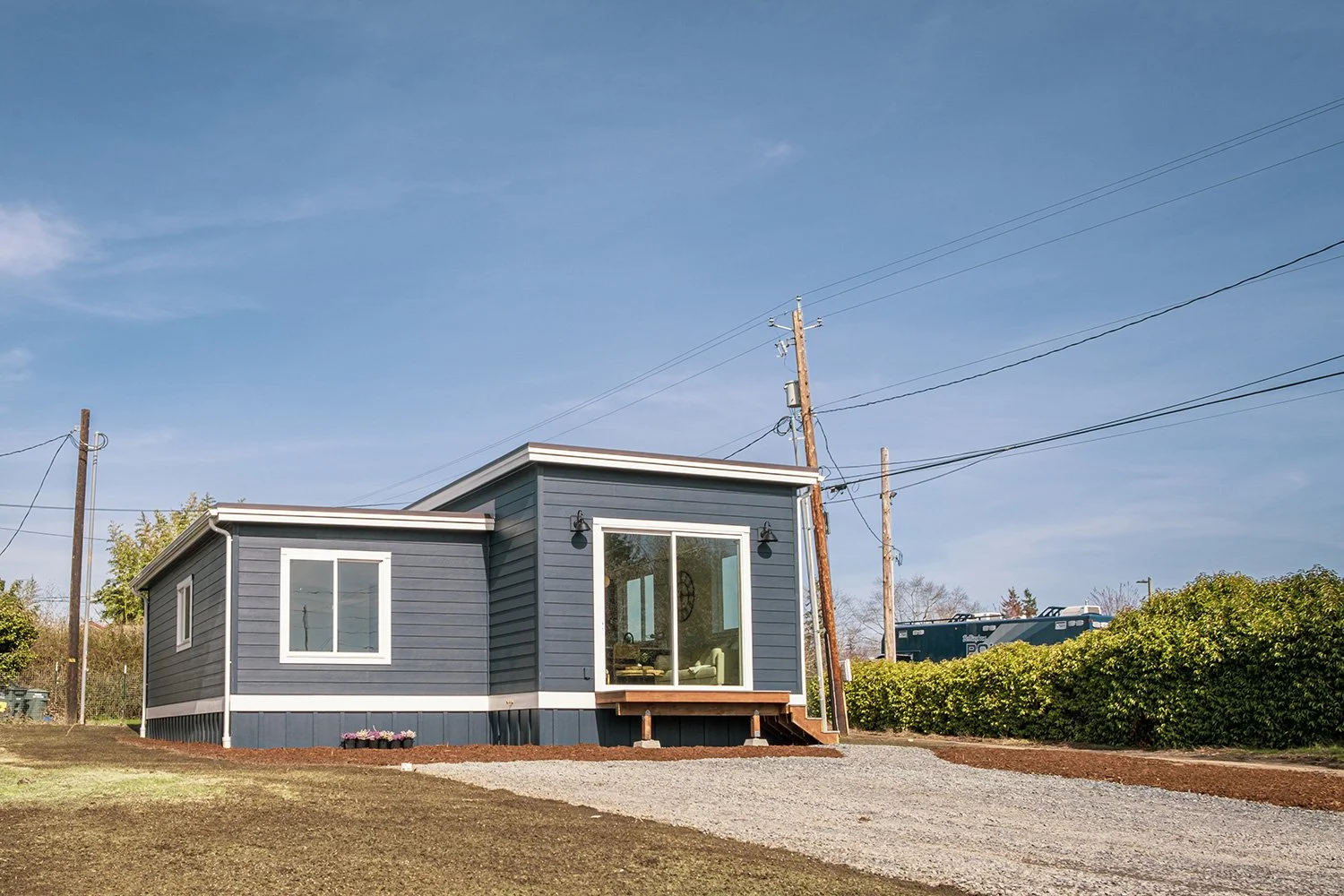 05_Kulshan-Modular_Modular-Home_Texas_St_Kulshan-02.jpg