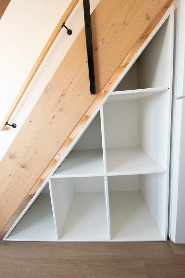 06_Cascade-Tiny_Cascade-Tiny-Home_Cascade-Hideaway-11.jpg