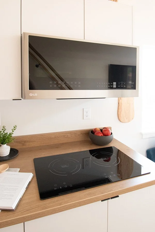 06_Cascade-Tiny_Cascade-Tiny-Home_Cascade-Hideaway-13b.jpg